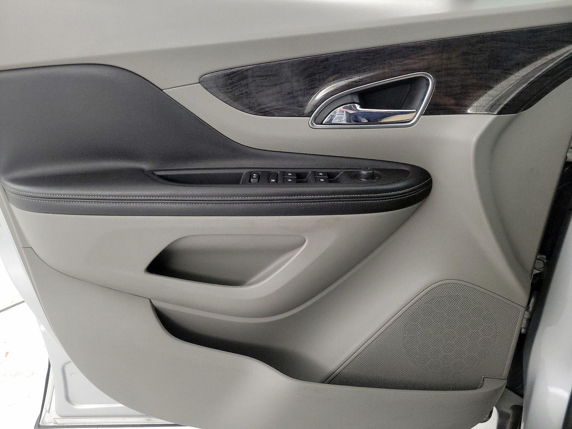 Thumbnail: 2015 Buick Encore - 12