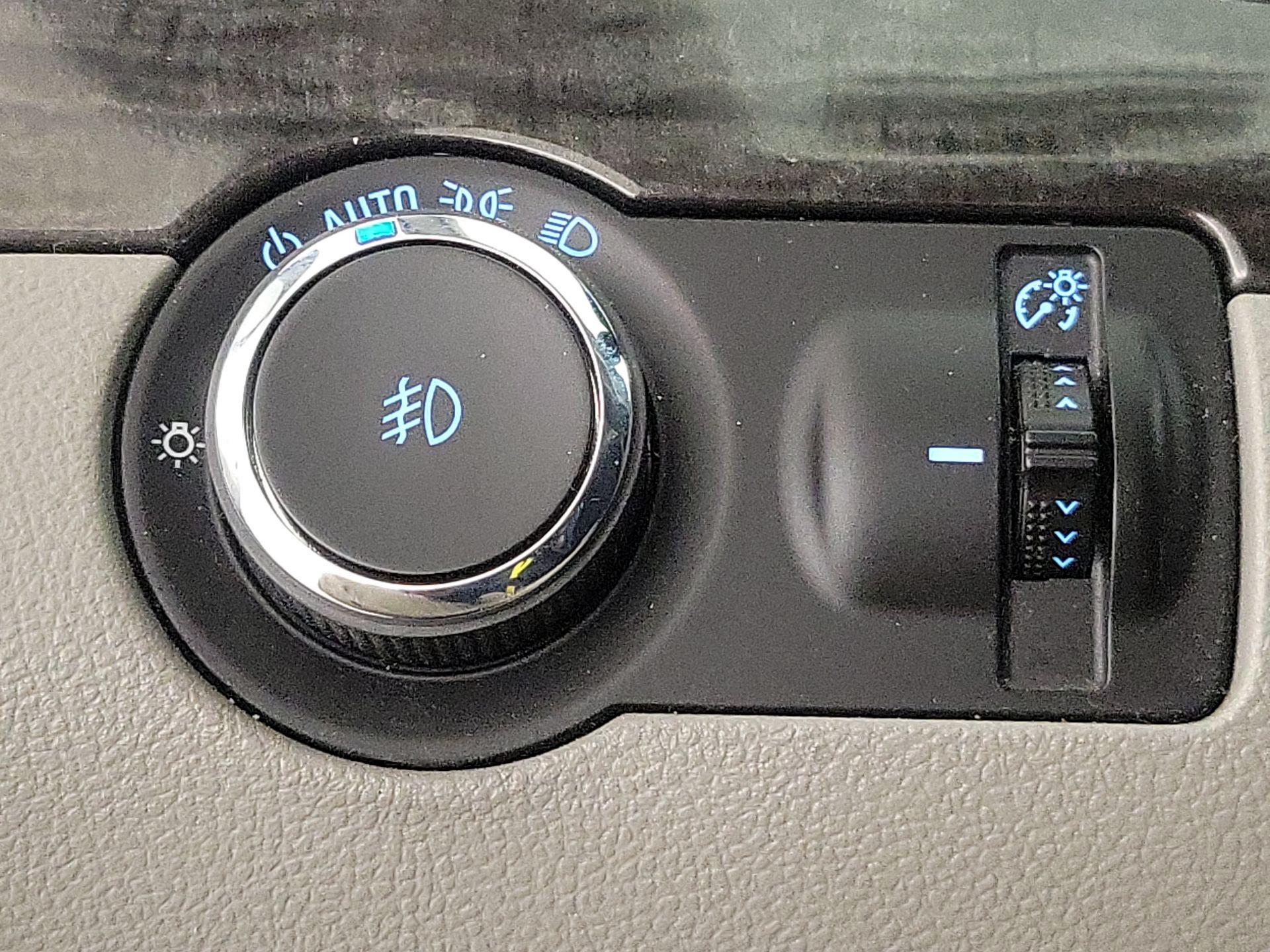 Thumbnail: 2015 Buick Encore - 13