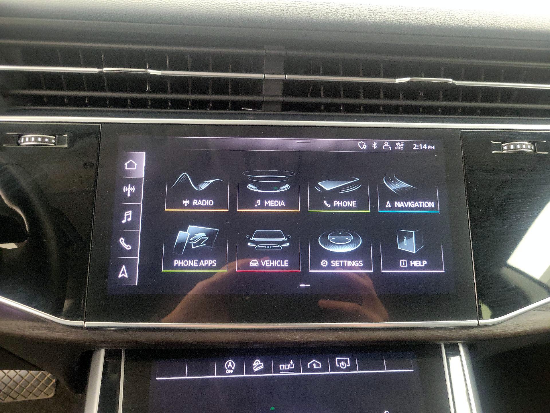 Thumbnail: 2020 Audi Q8 - 16