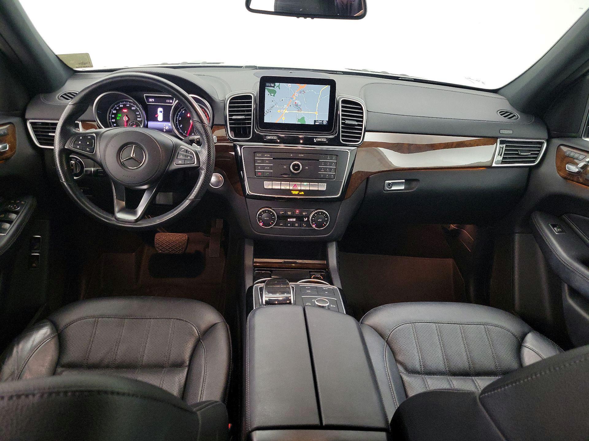 Thumbnail: 2018 Mercedes-Benz GLS - 9