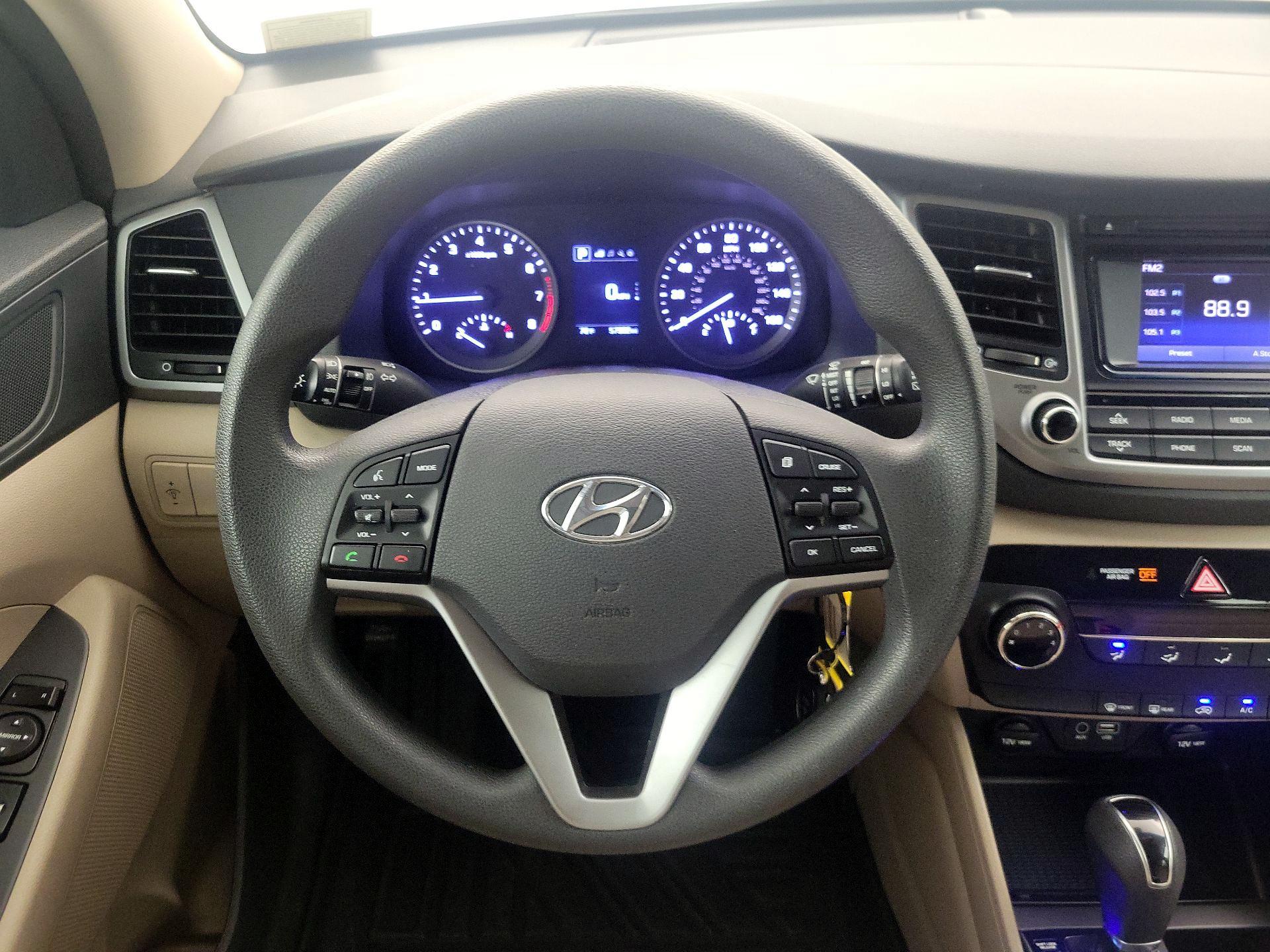 Thumbnail: 2017 Hyundai Tucson - 10