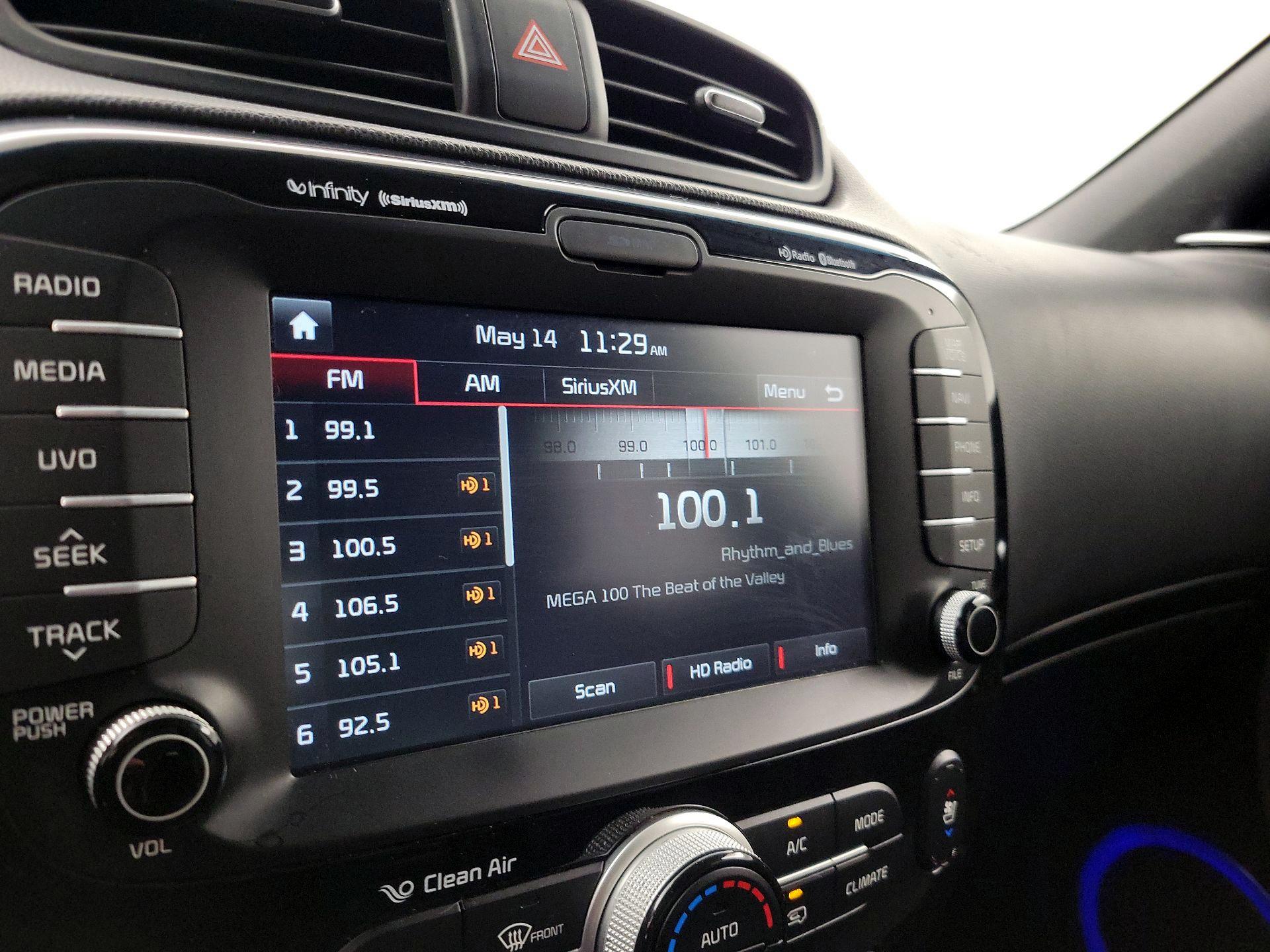 Thumbnail: 2015 Kia Soul - 16