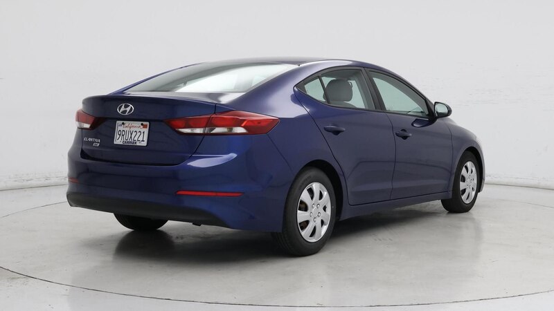 2018 Hyundai Elantra SE 8