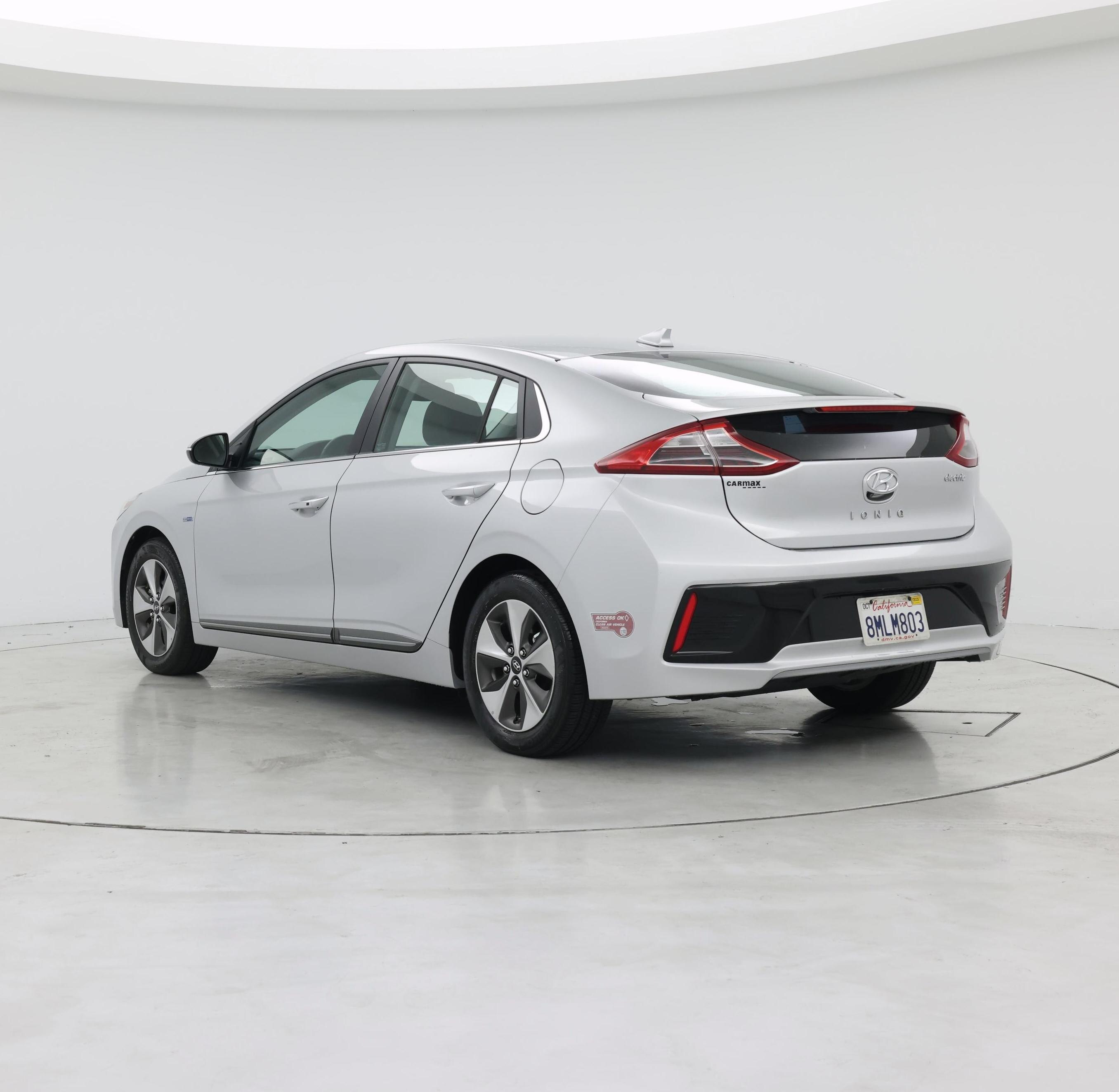 Thumbnail: 2019 Hyundai Ioniq - 2