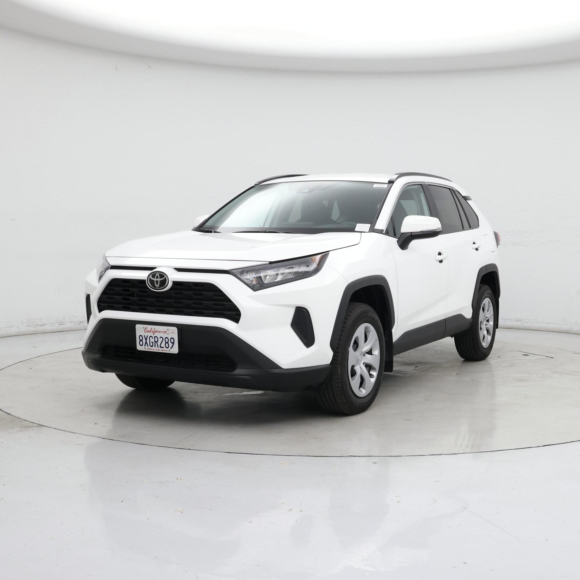 Thumbnail: 2021 Toyota RAV4 - 4