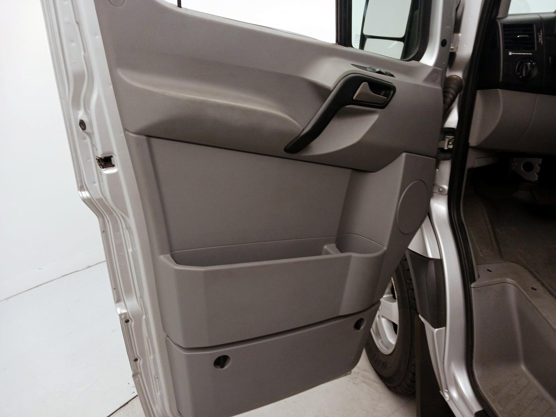 Thumbnail: 2014 Mercedes-Benz Sprinter - 12