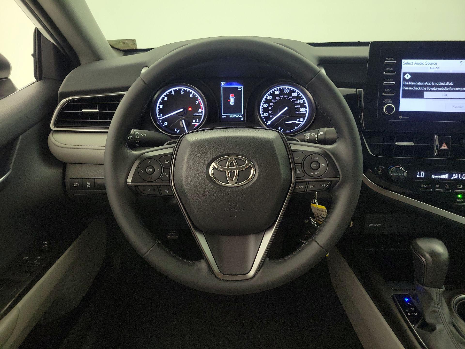 Thumbnail: 2023 Toyota Camry - 10