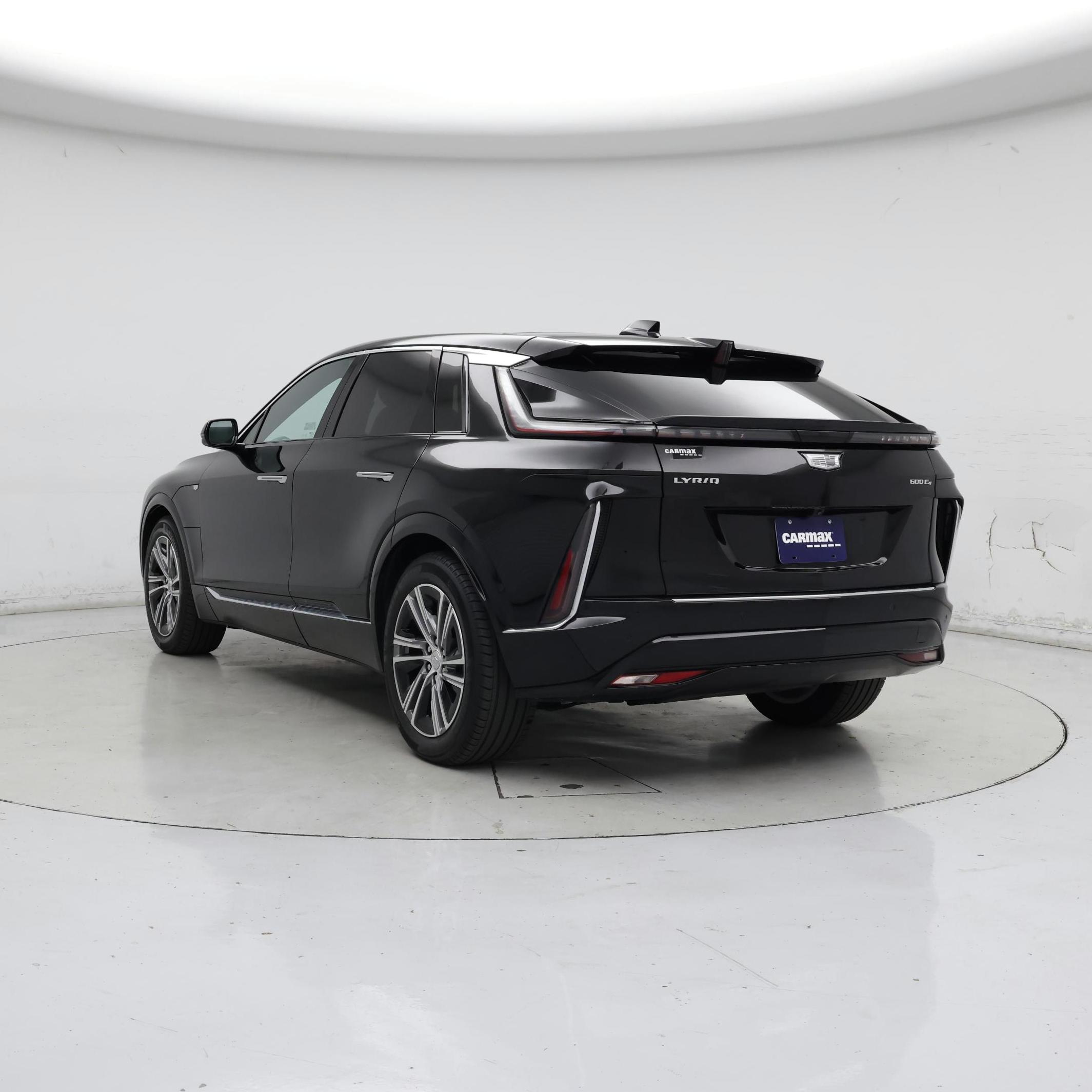 Thumbnail: 2024 Cadillac Lyriq - 2