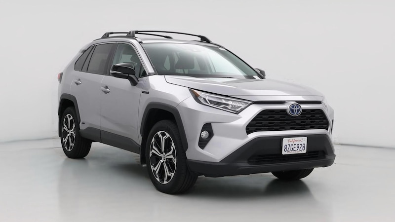 2021 Toyota RAV4 XLE Hero Image