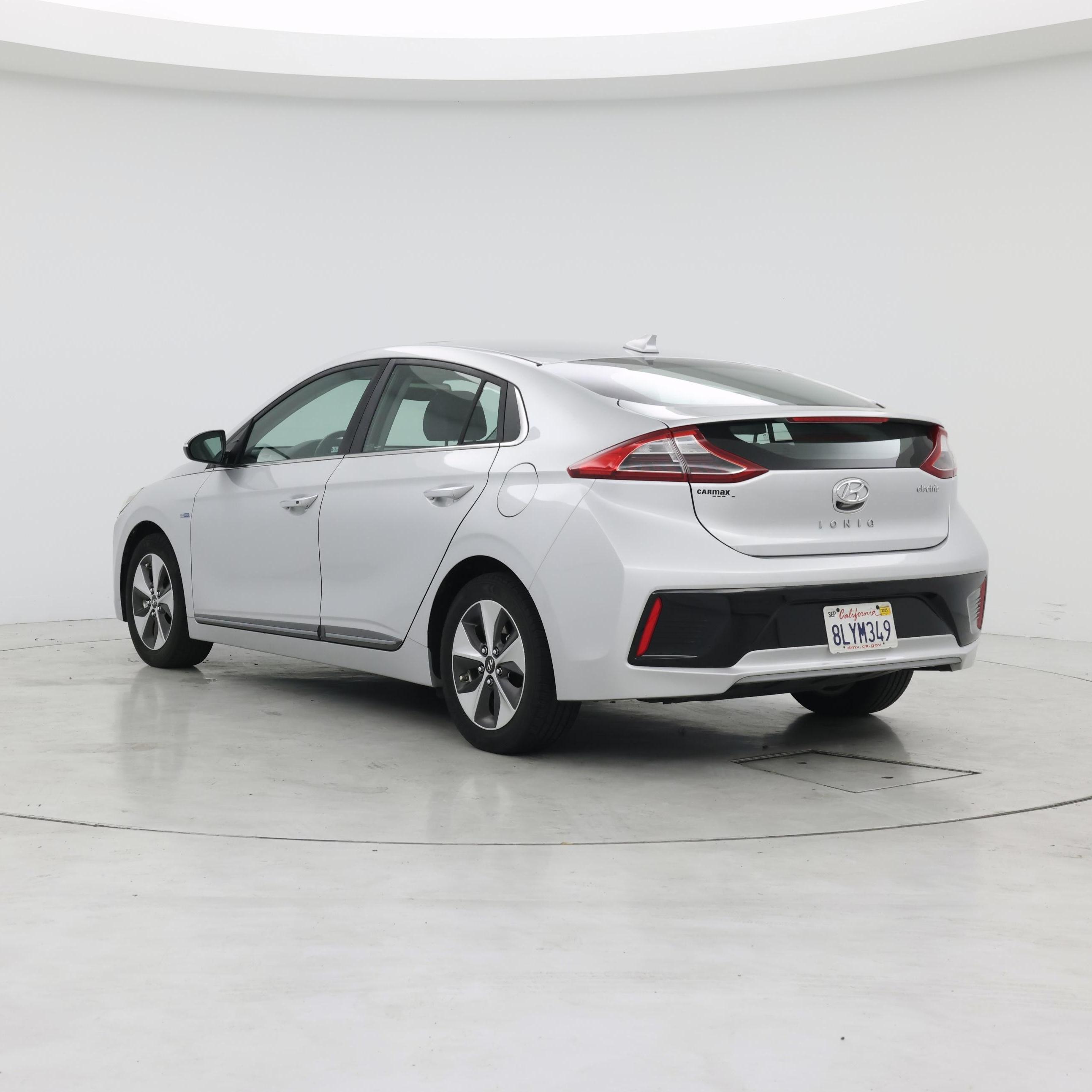 Thumbnail: 2019 Hyundai Ioniq - 2