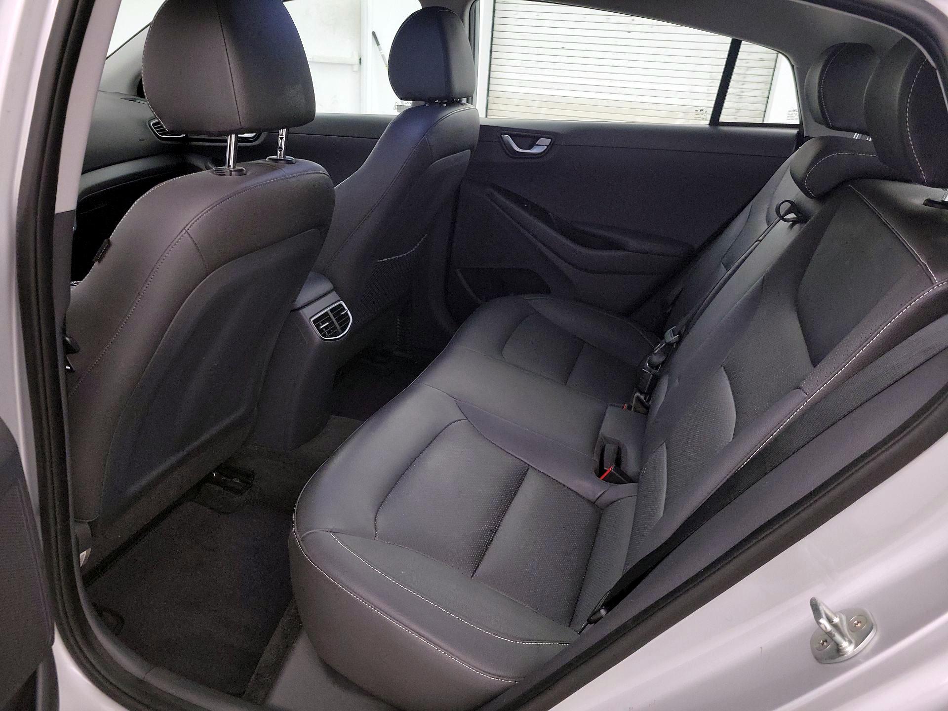 Thumbnail: 2019 Hyundai Ioniq - 20