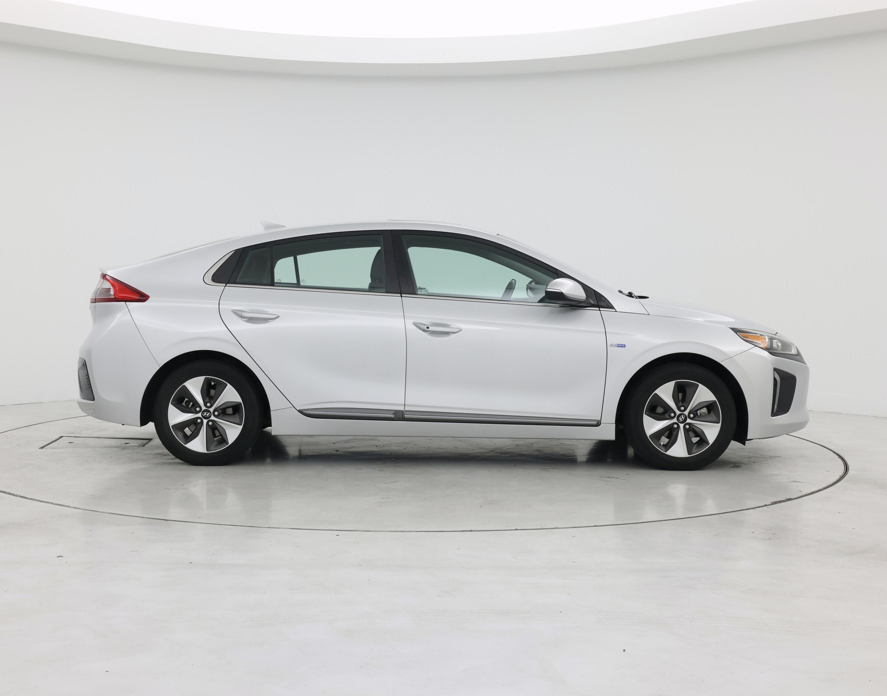 Thumbnail: 2019 Hyundai Ioniq - 7