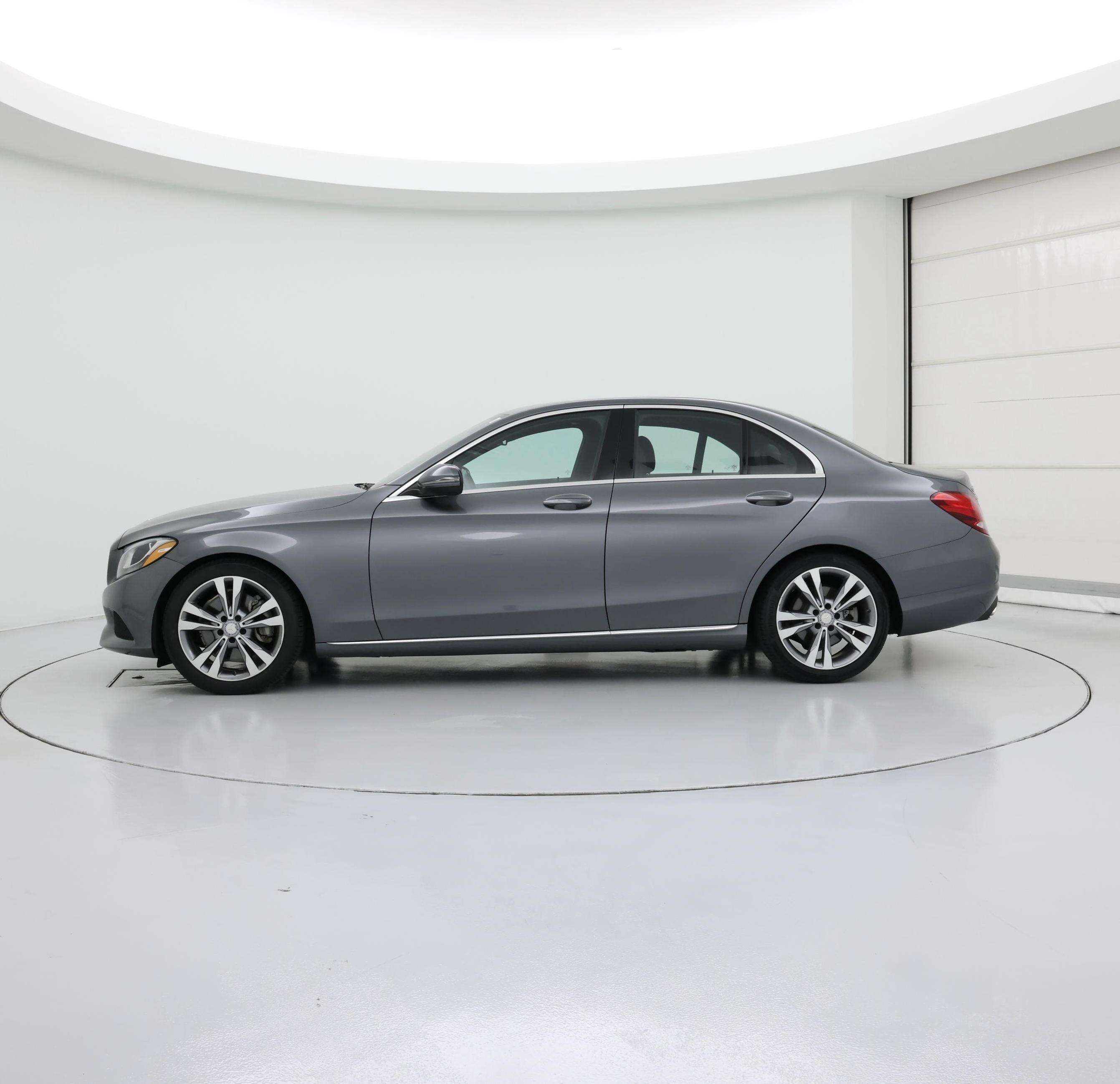 Thumbnail: 2018 Mercedes-Benz C-Class - 3