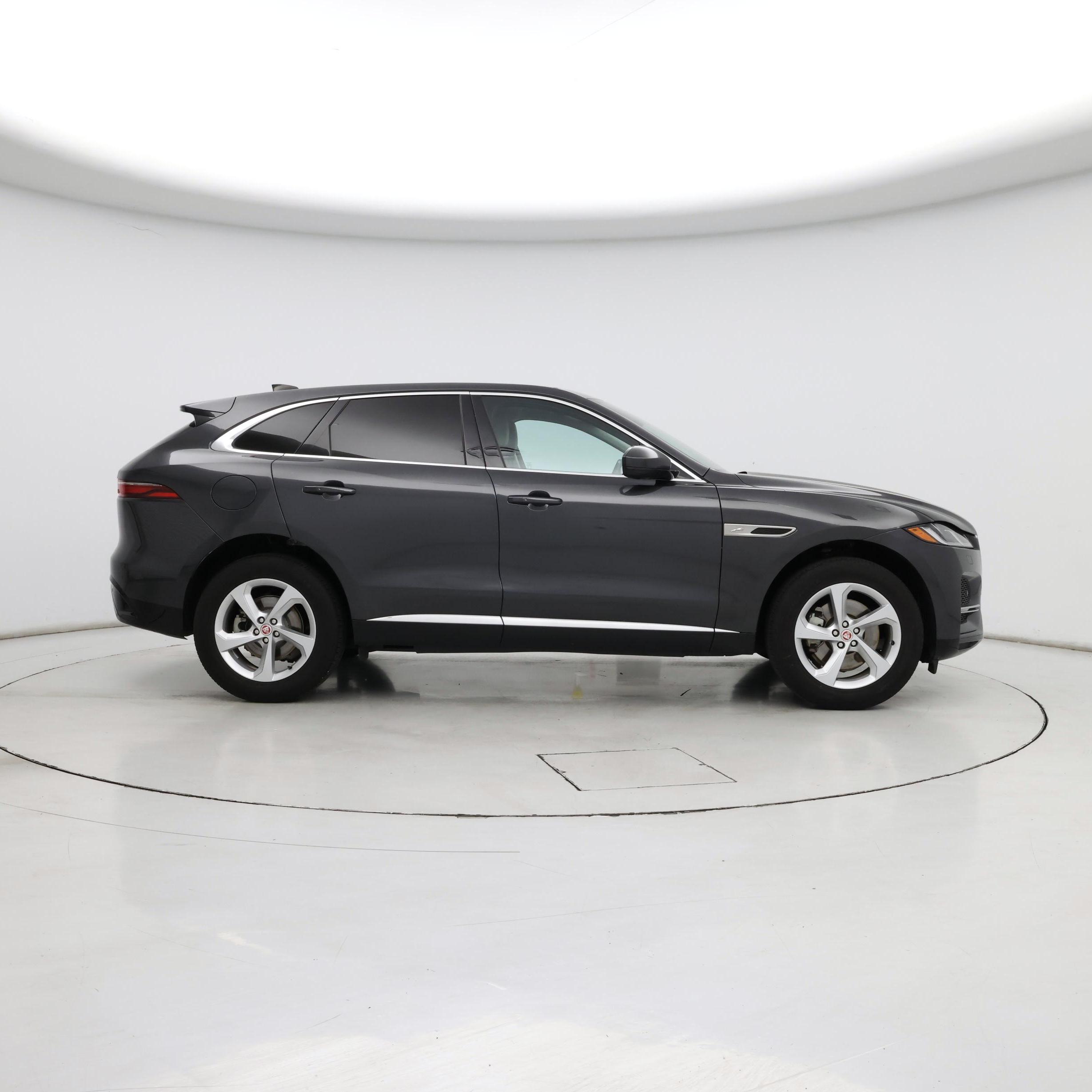 Thumbnail: 2023 Jaguar F-Pace - 7