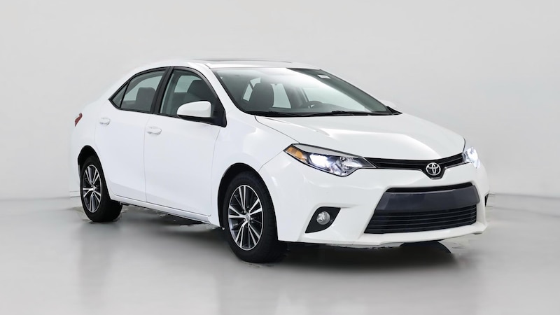 2016 Toyota Corolla LE Hero Image