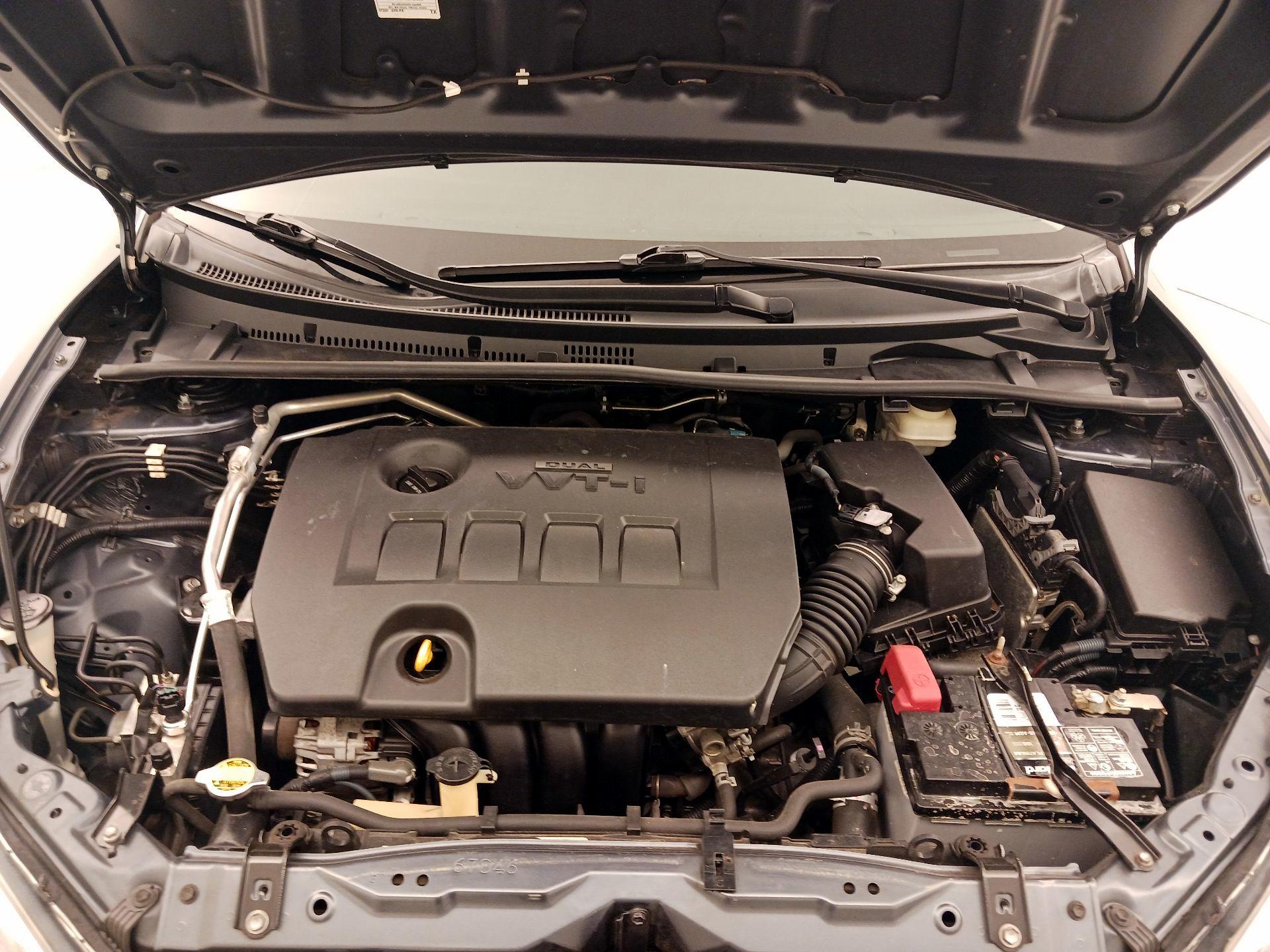Thumbnail: 2015 Toyota Corolla - 20
