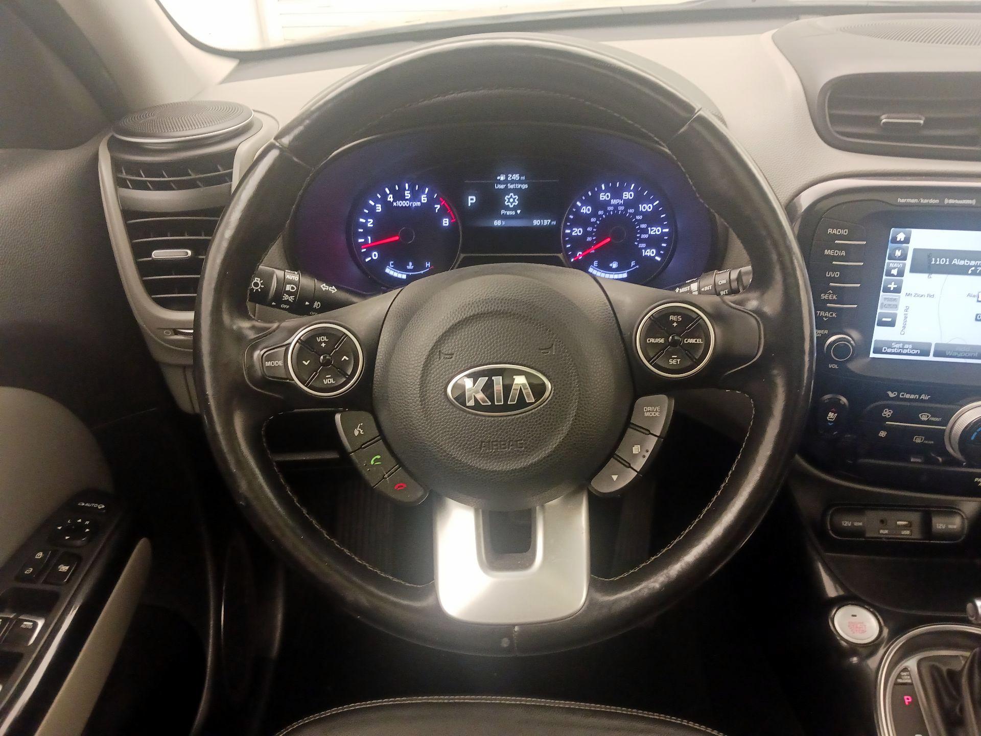 Thumbnail: 2017 Kia Soul - 10