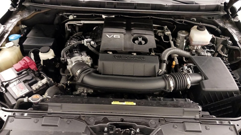 2022 Nissan Frontier S 21