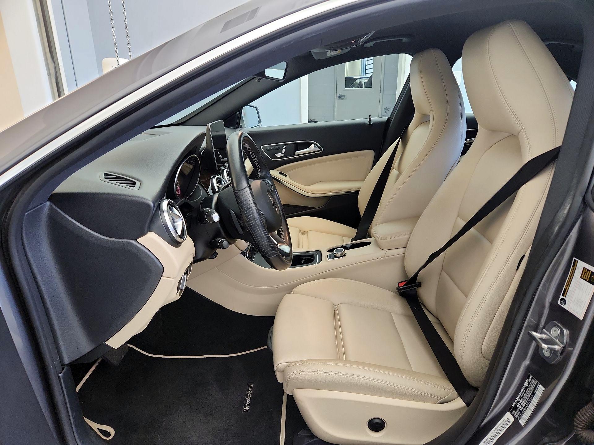 Thumbnail: 2019 Mercedes-Benz CLA - 11