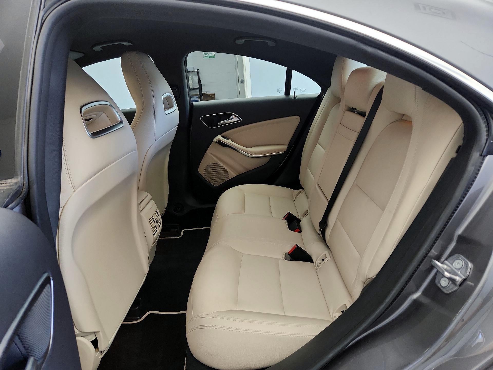 Thumbnail: 2019 Mercedes-Benz CLA - 18