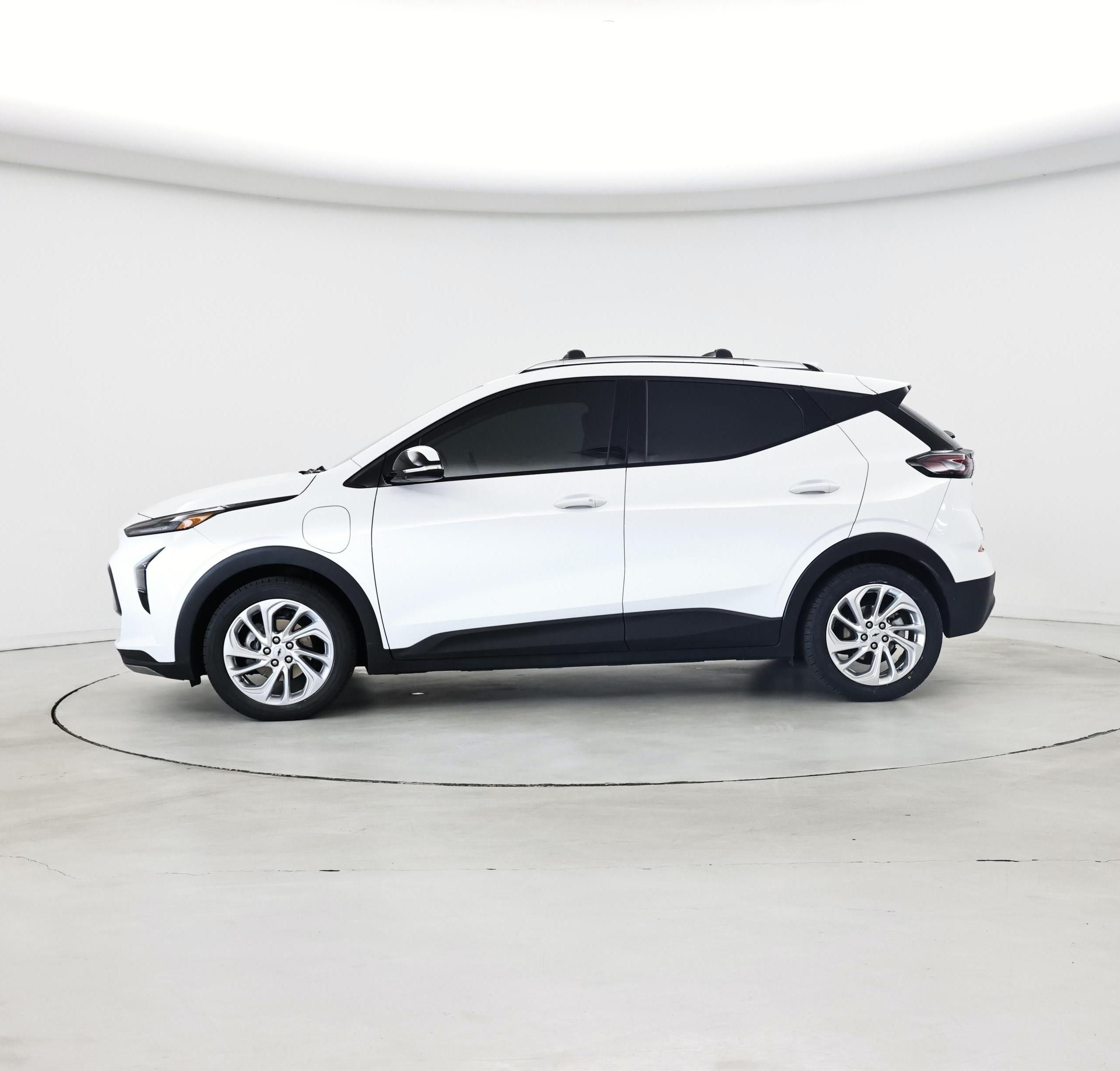 Thumbnail: 2023 Chevrolet Bolt EUV - 3