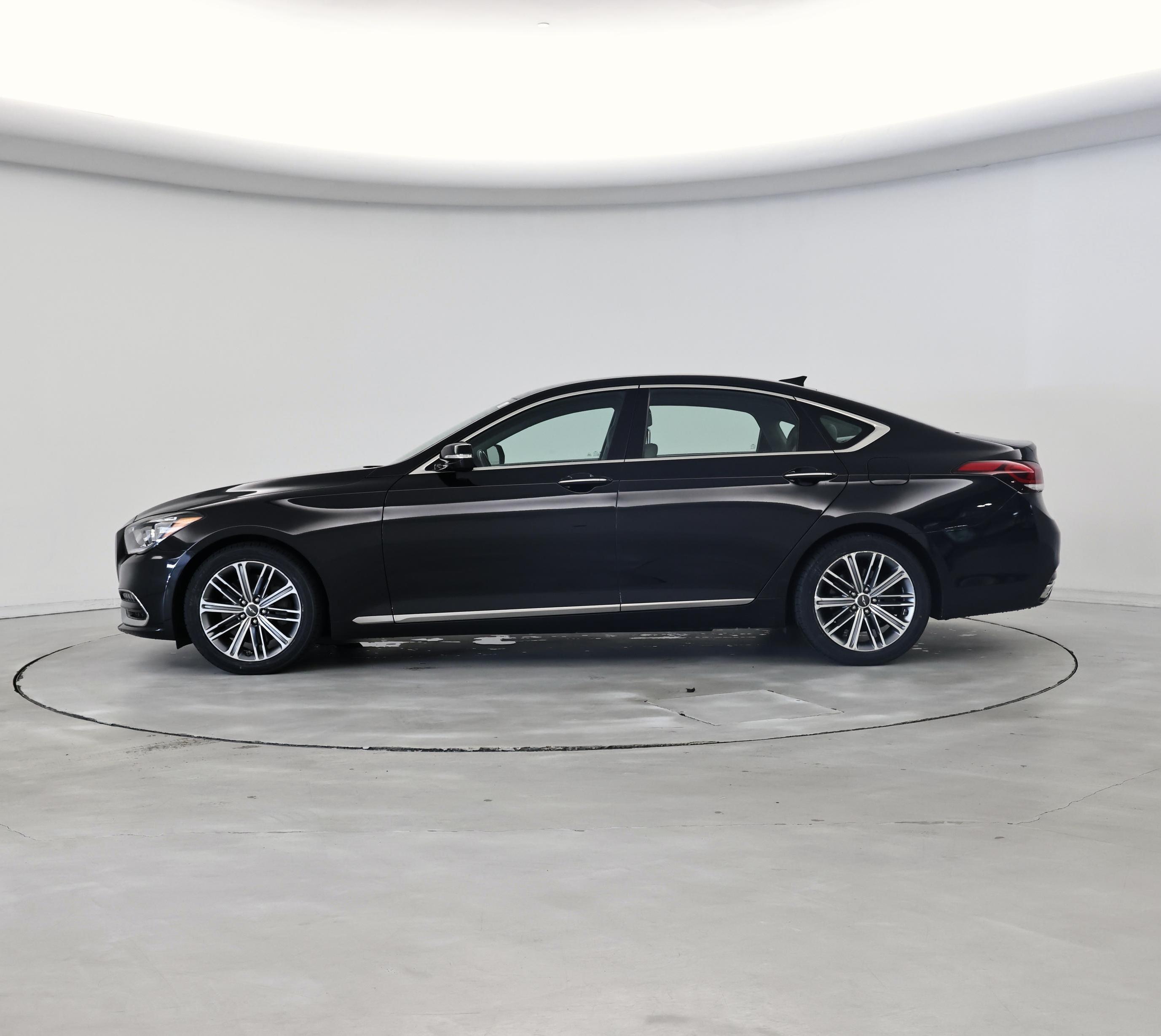 Thumbnail: 2018 Genesis G80 - 3