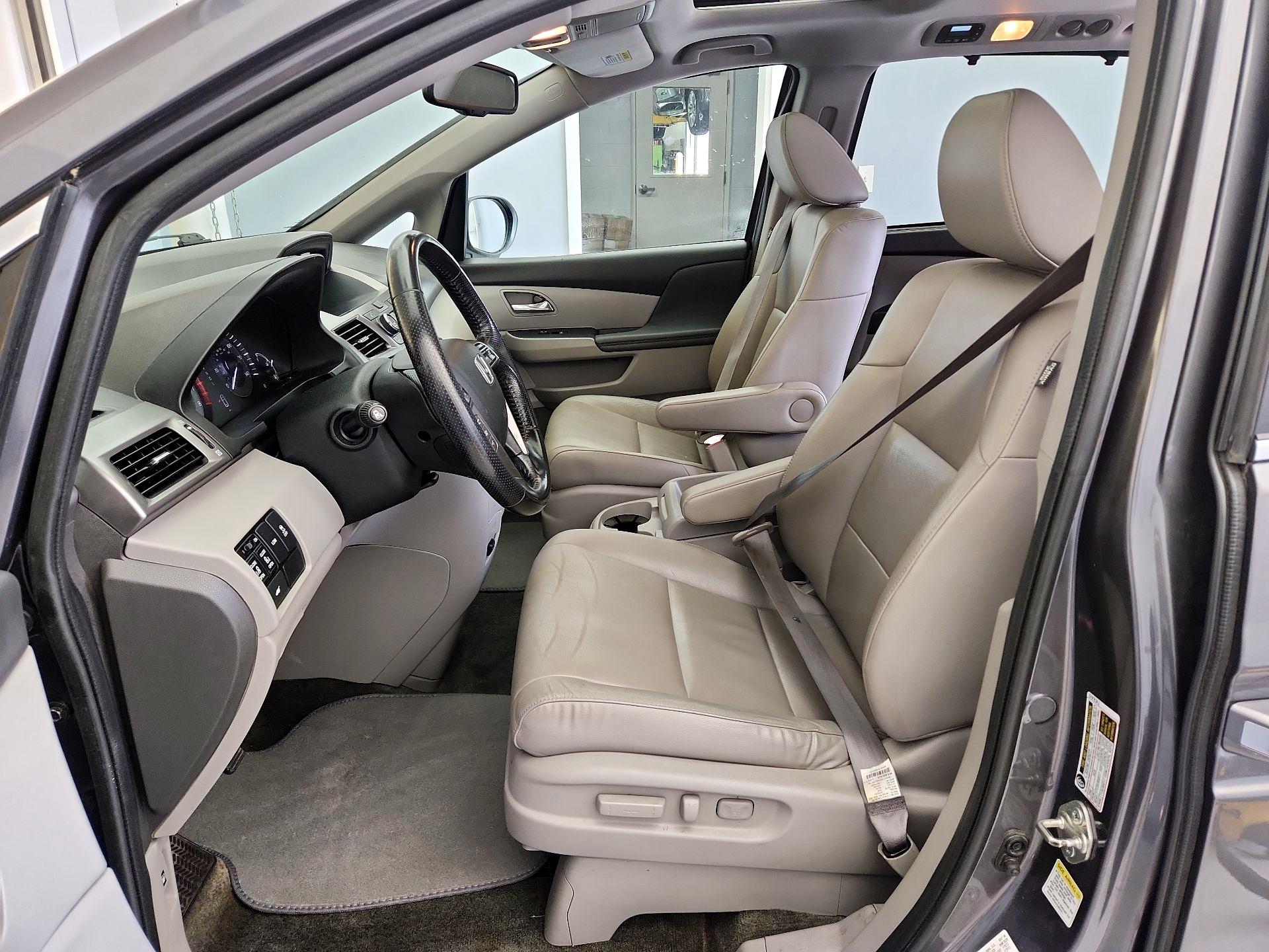 Thumbnail: 2016 Honda Odyssey - 11