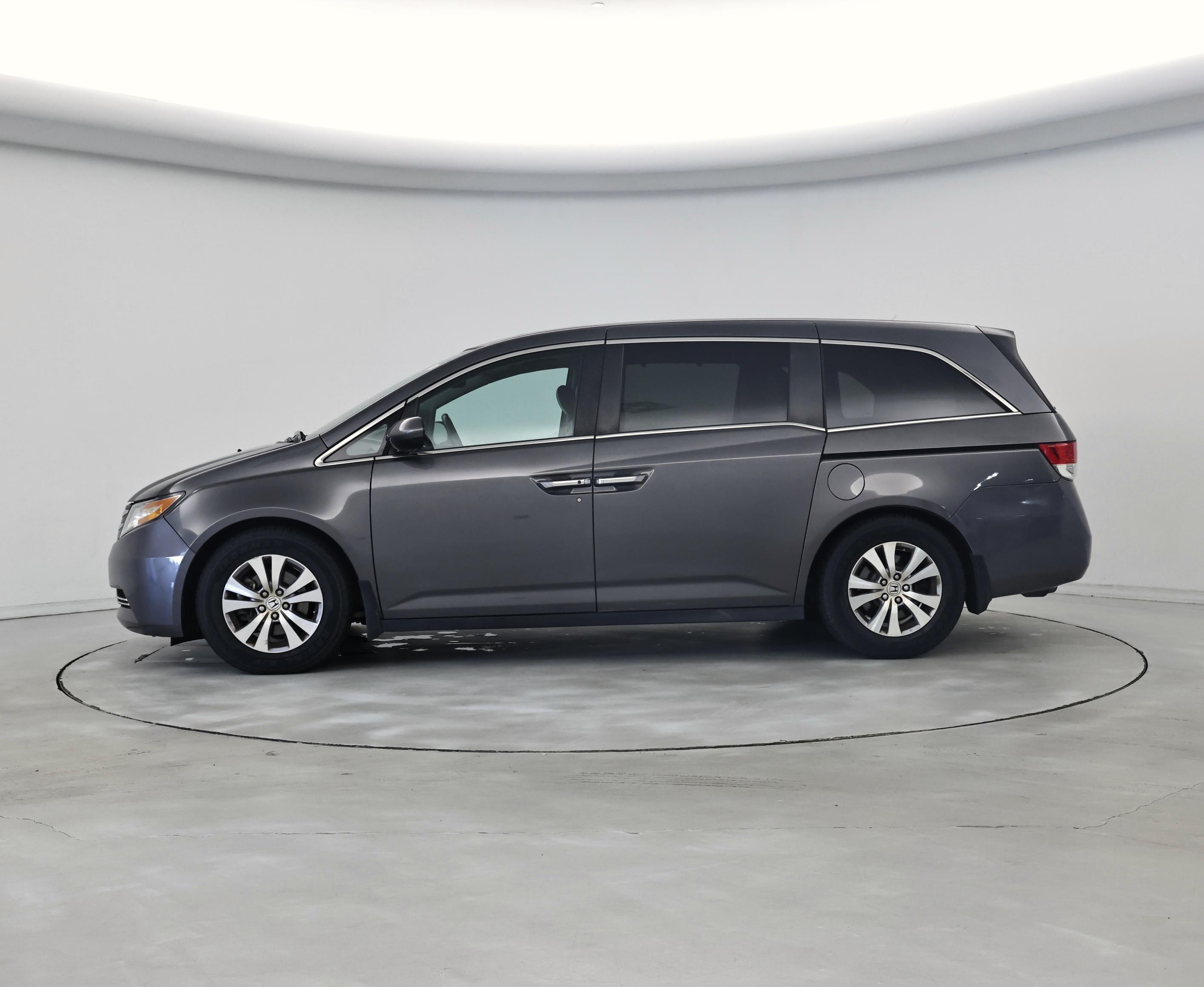 Thumbnail: 2016 Honda Odyssey - 3