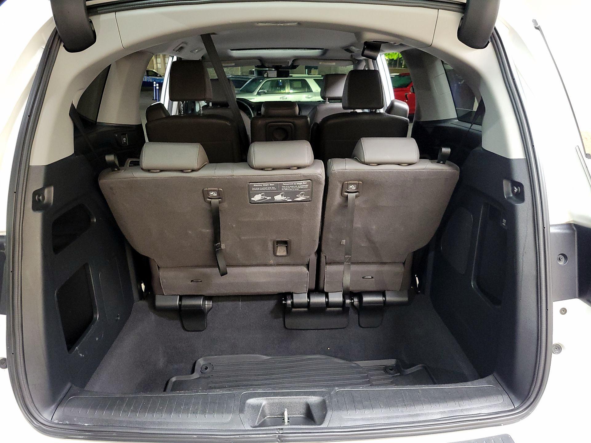 Thumbnail: 2020 Honda Odyssey - 20