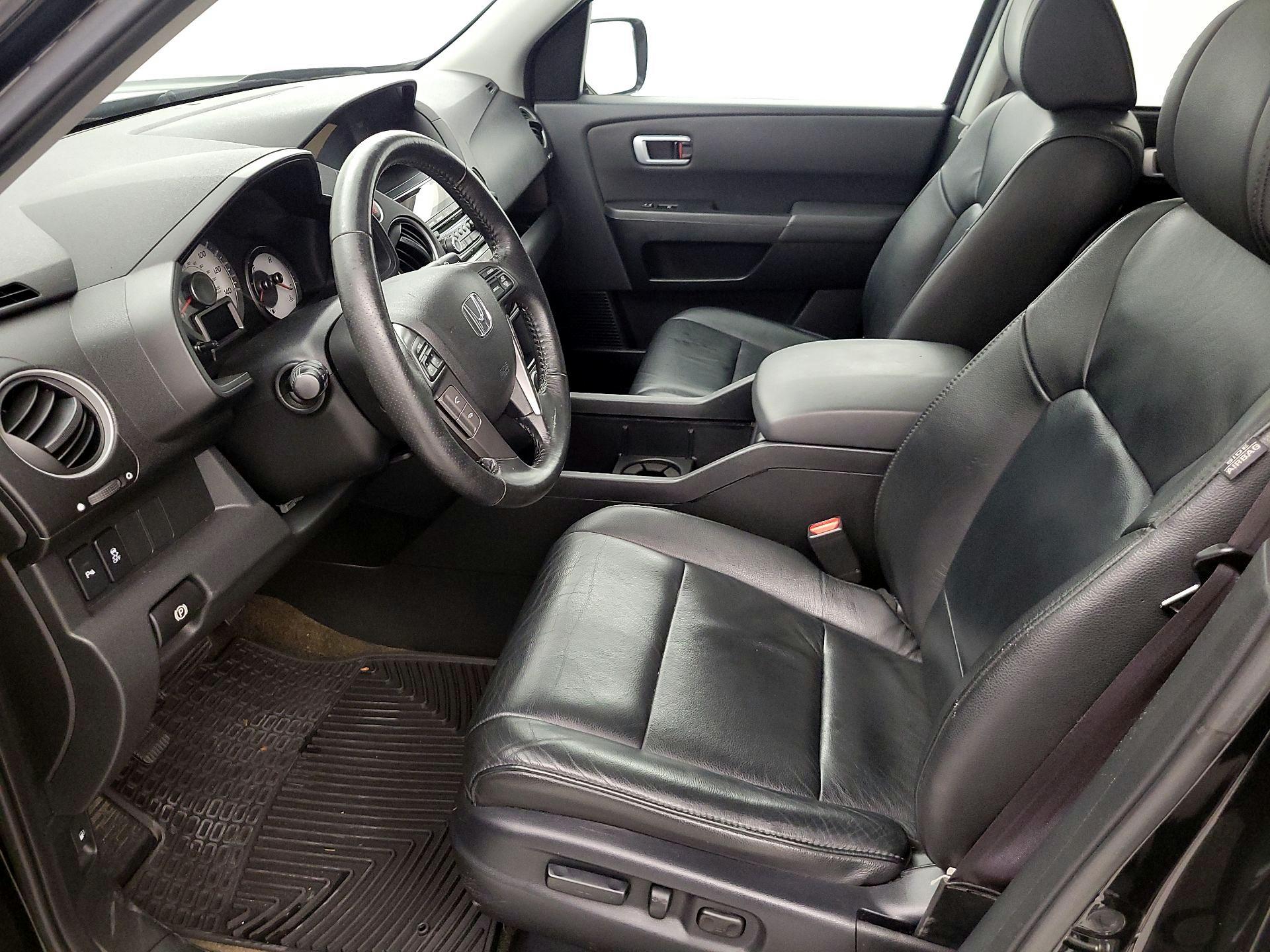 Thumbnail: 2013 Honda Pilot - 11
