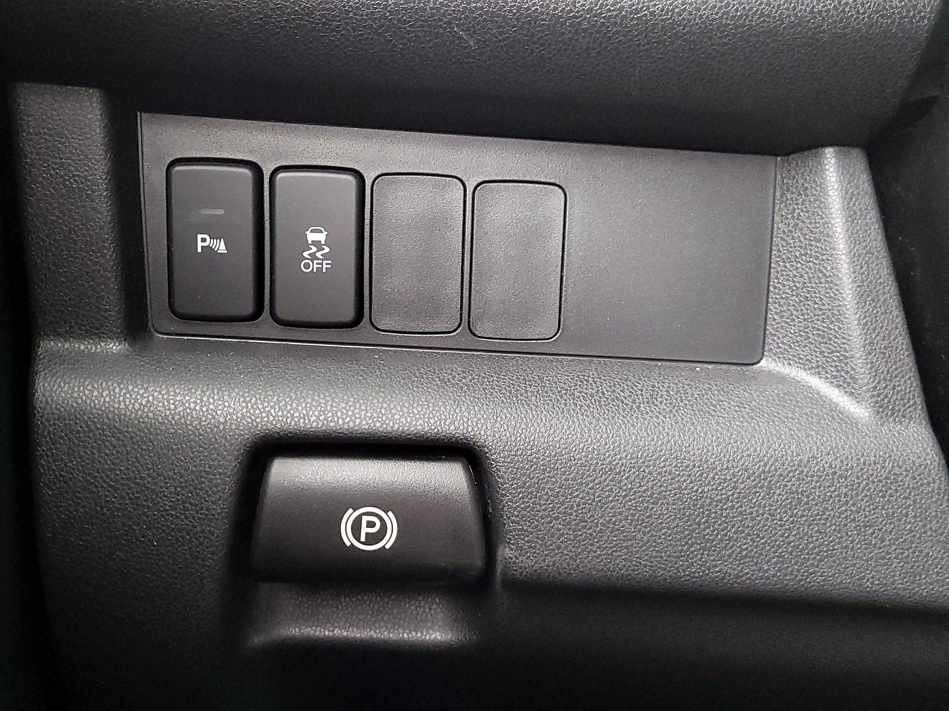Thumbnail: 2013 Honda Pilot - 13