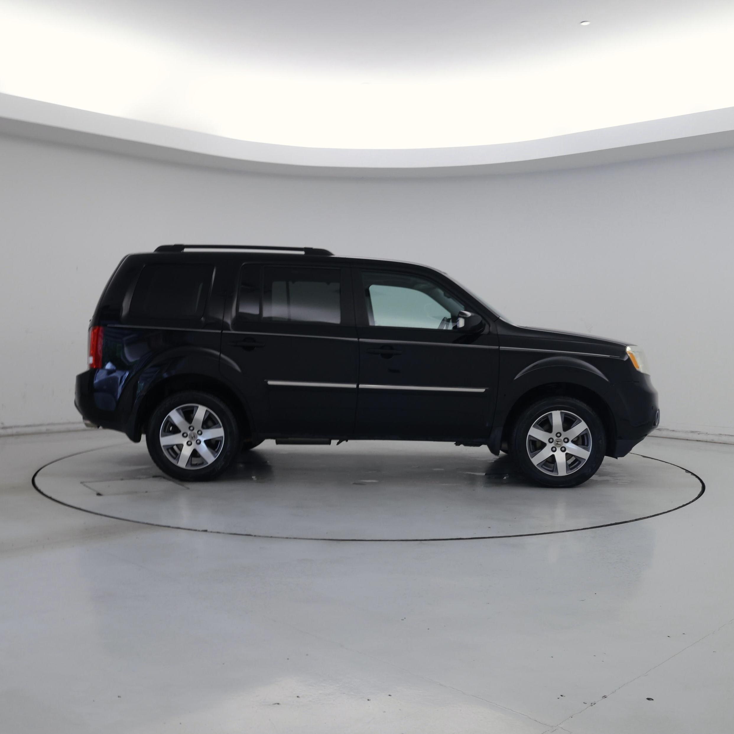 Thumbnail: 2013 Honda Pilot - 7