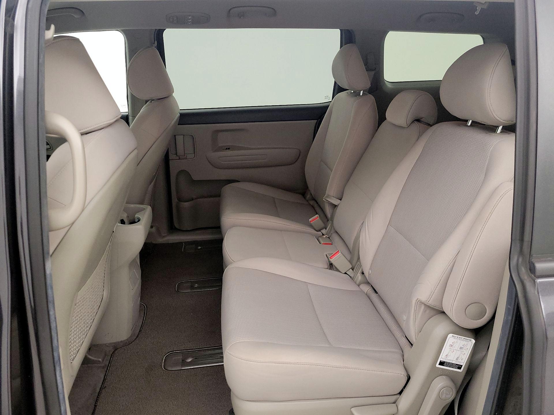 Thumbnail: 2019 Kia Sedona - 19