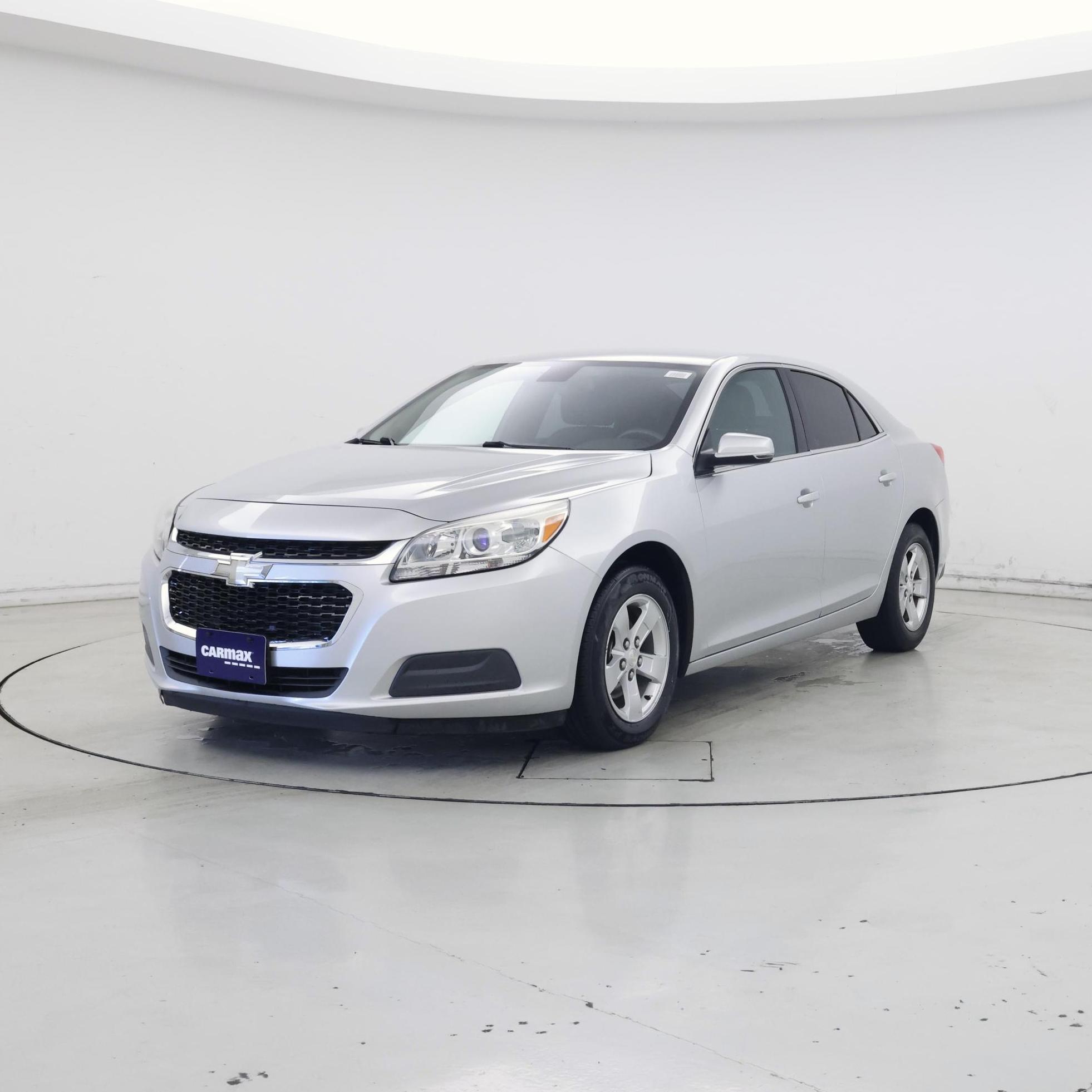 Thumbnail: 2016 Chevrolet Malibu - 4