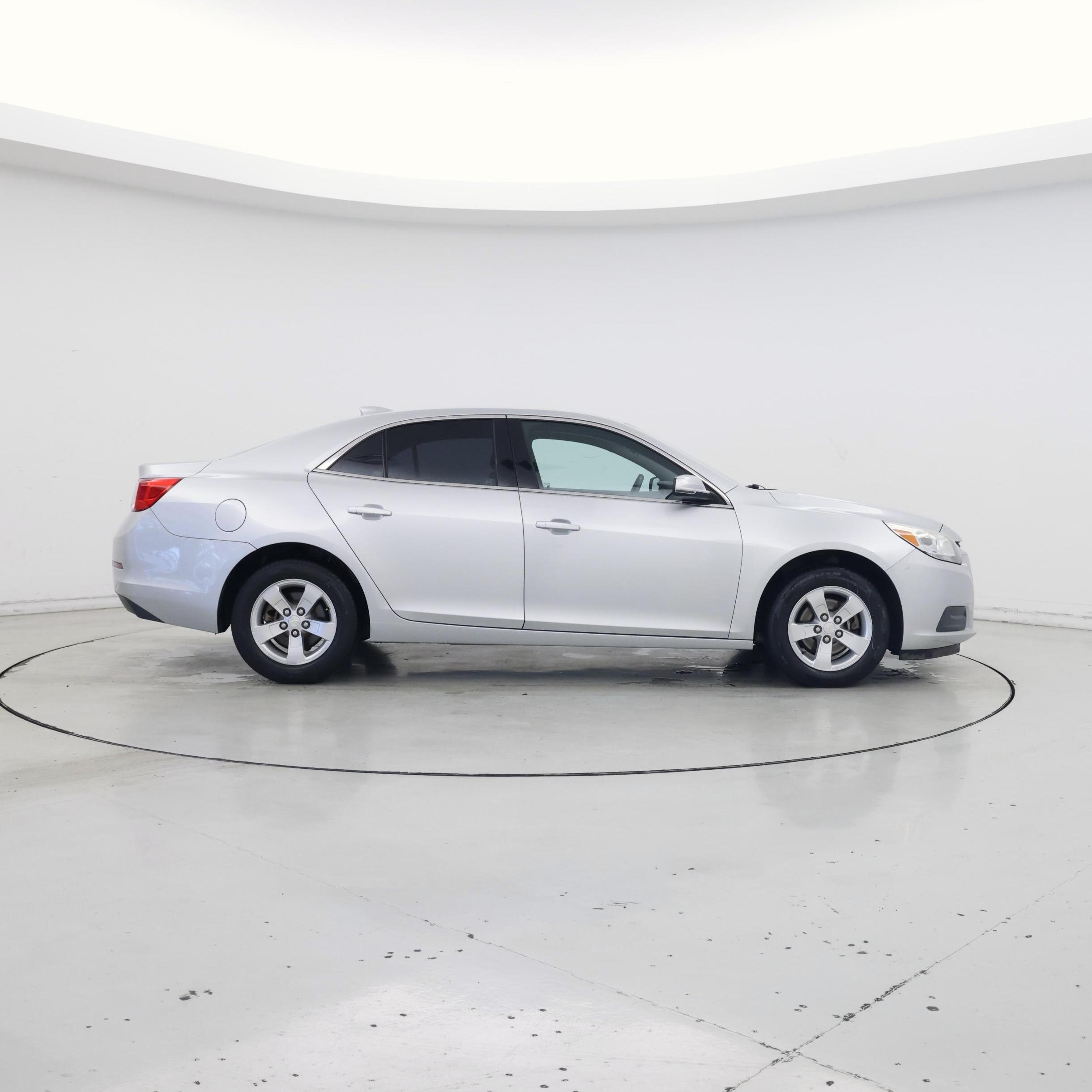 Thumbnail: 2016 Chevrolet Malibu - 7