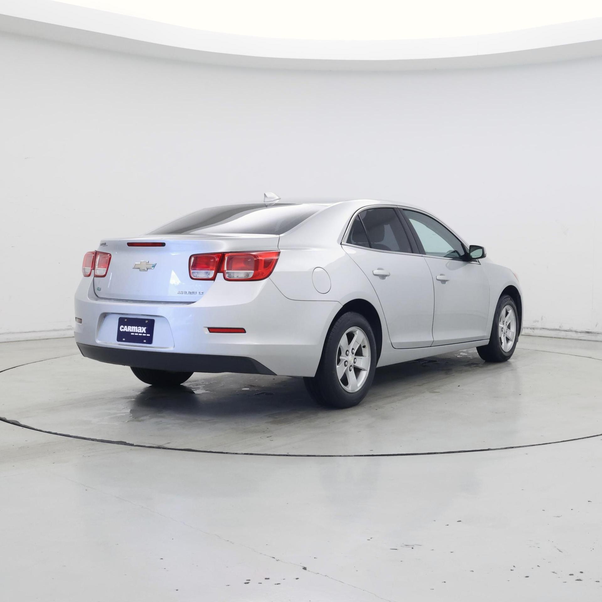 Thumbnail: 2016 Chevrolet Malibu - 8
