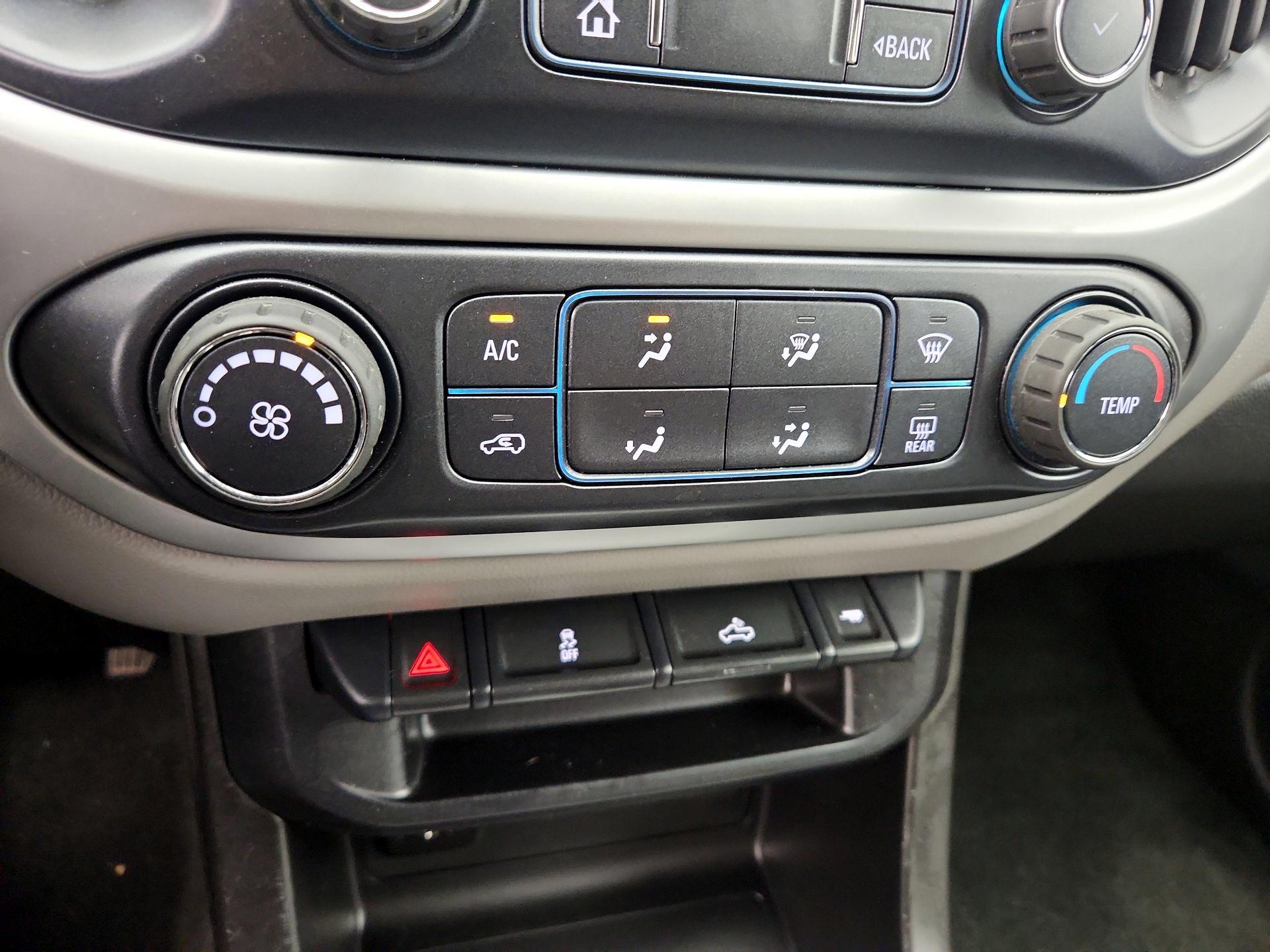 Thumbnail: 2019 Chevrolet Colorado - 16