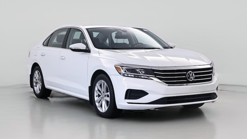 2020 Volkswagen Passat SE Hero Image