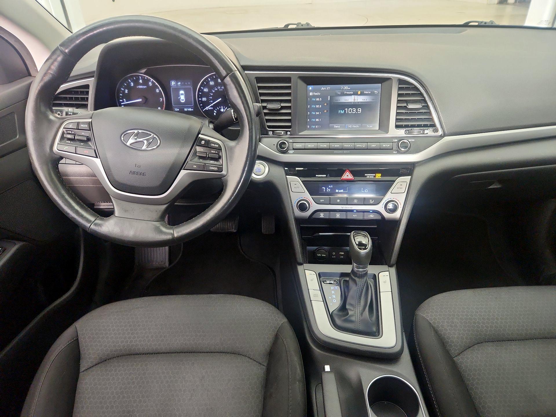 Thumbnail: 2017 Hyundai Elantra - 9