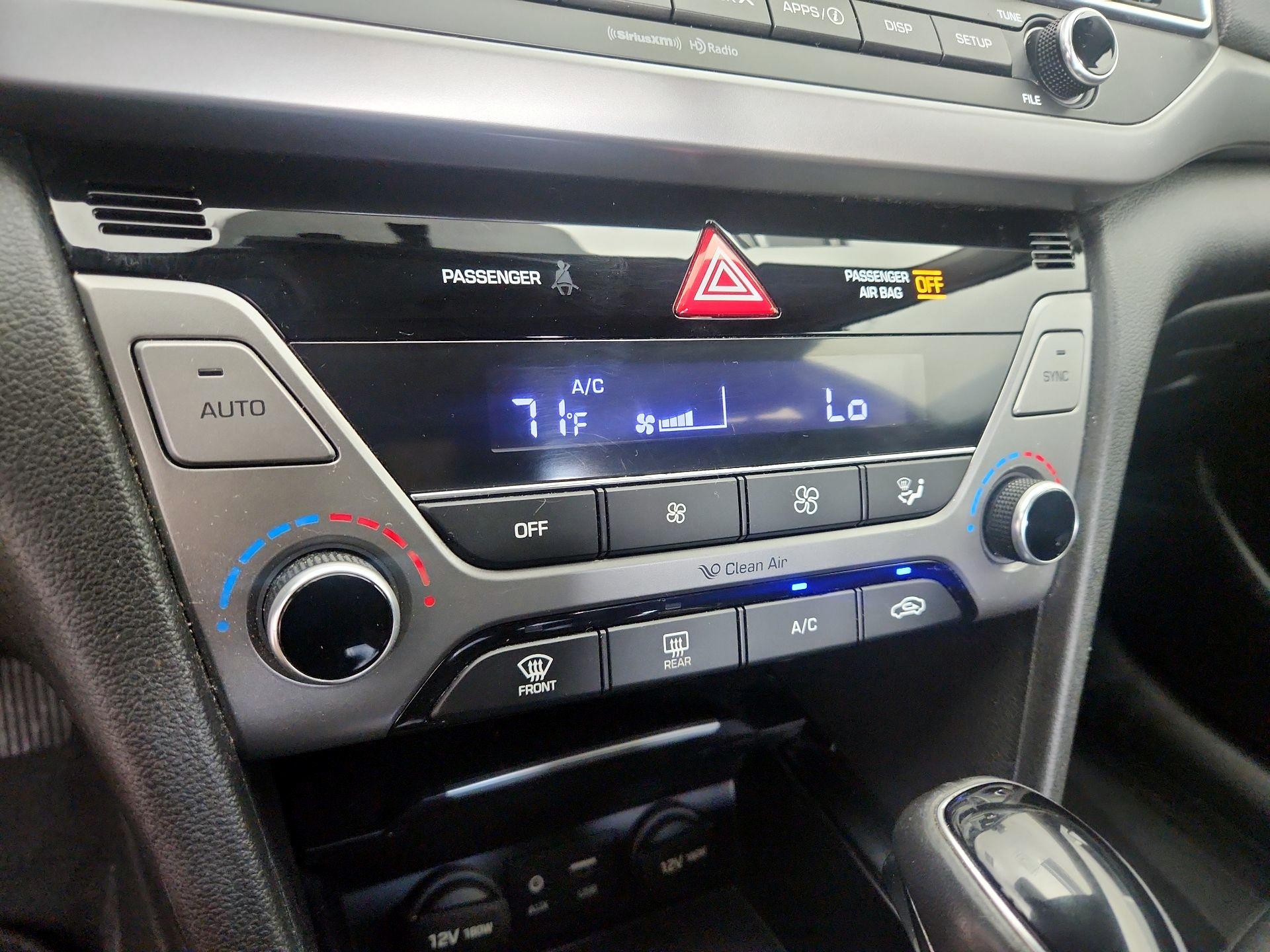Thumbnail: 2017 Hyundai Elantra - 16