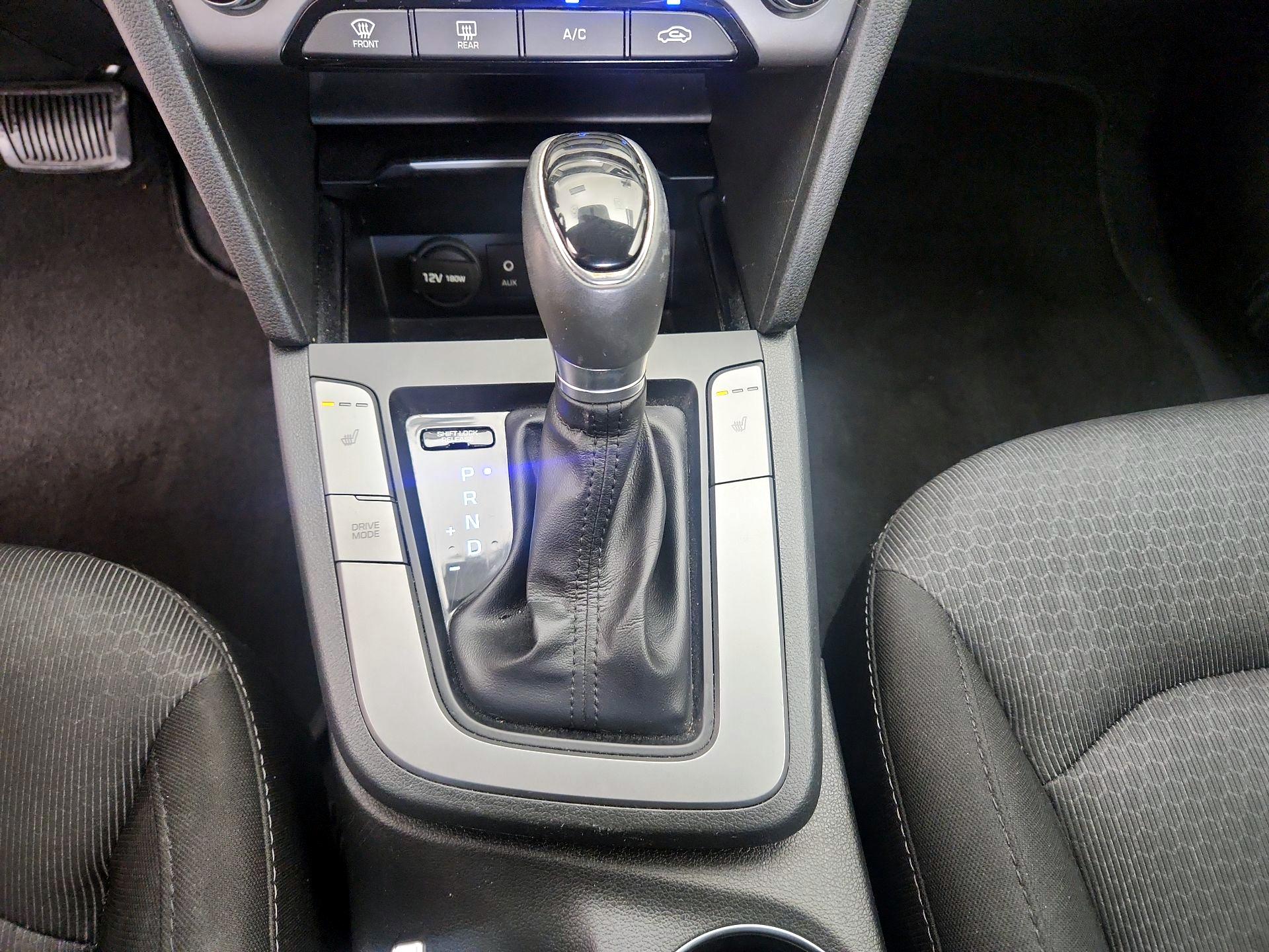 Thumbnail: 2017 Hyundai Elantra - 17