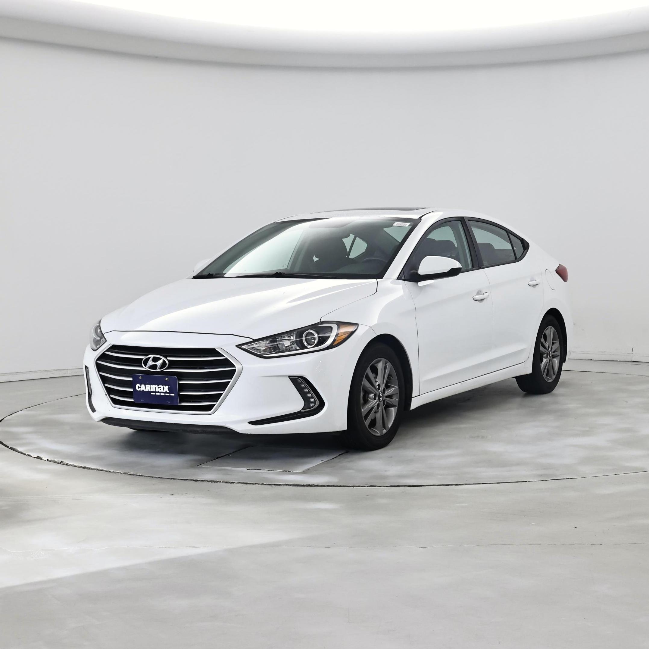 Thumbnail: 2017 Hyundai Elantra - 4