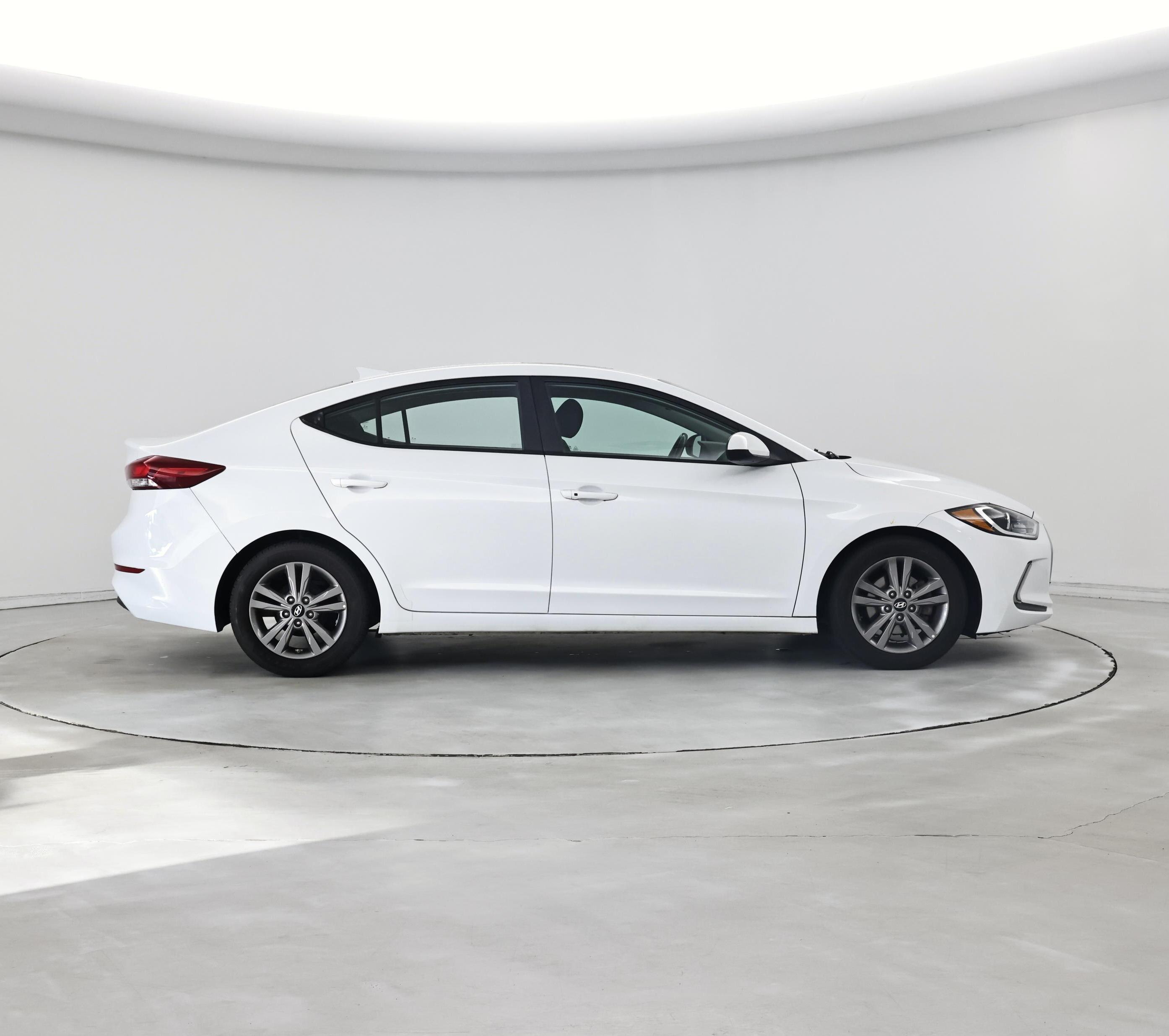 Thumbnail: 2017 Hyundai Elantra - 7