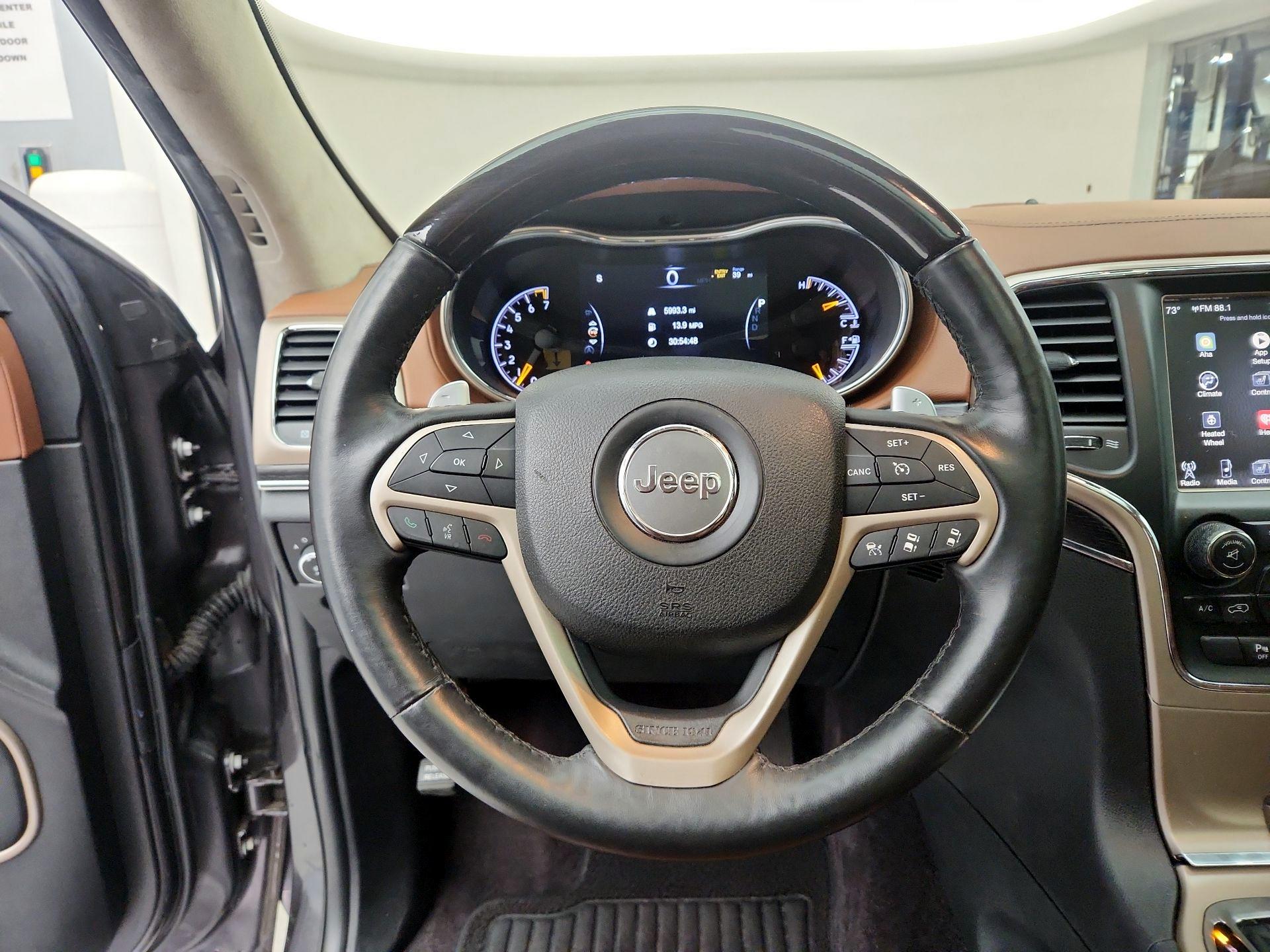 Thumbnail: 2016 Jeep Grand Cherokee - 10