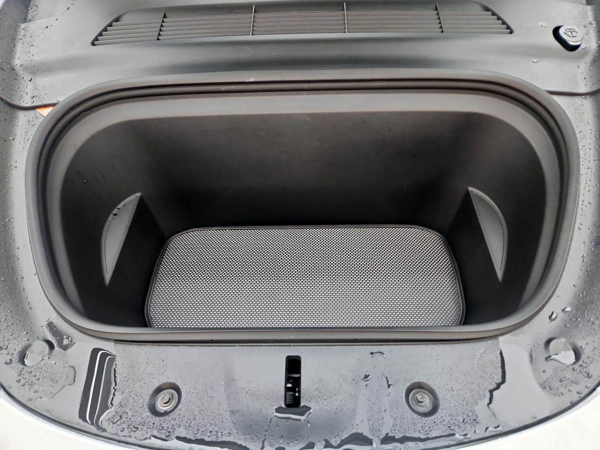 Thumbnail: 2020 Tesla Model Y - 20