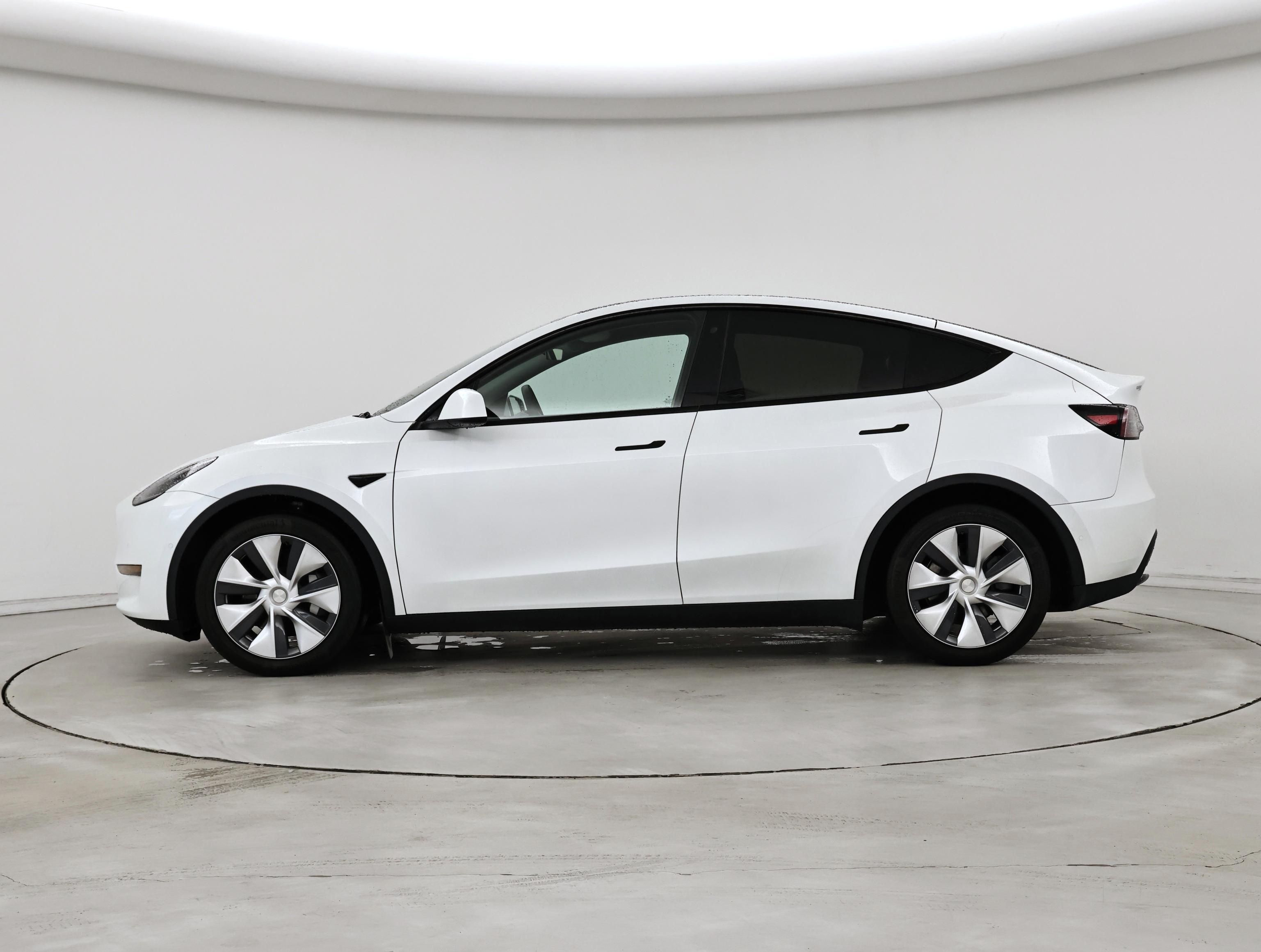 Thumbnail: 2020 Tesla Model Y - 3