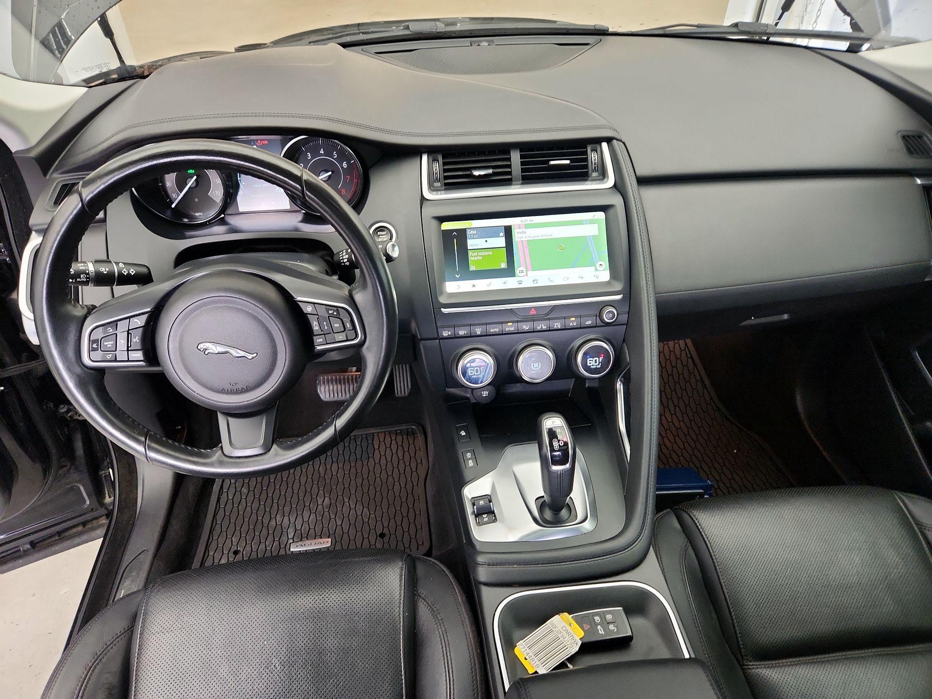 Thumbnail: 2018 Jaguar E-Pace - 9