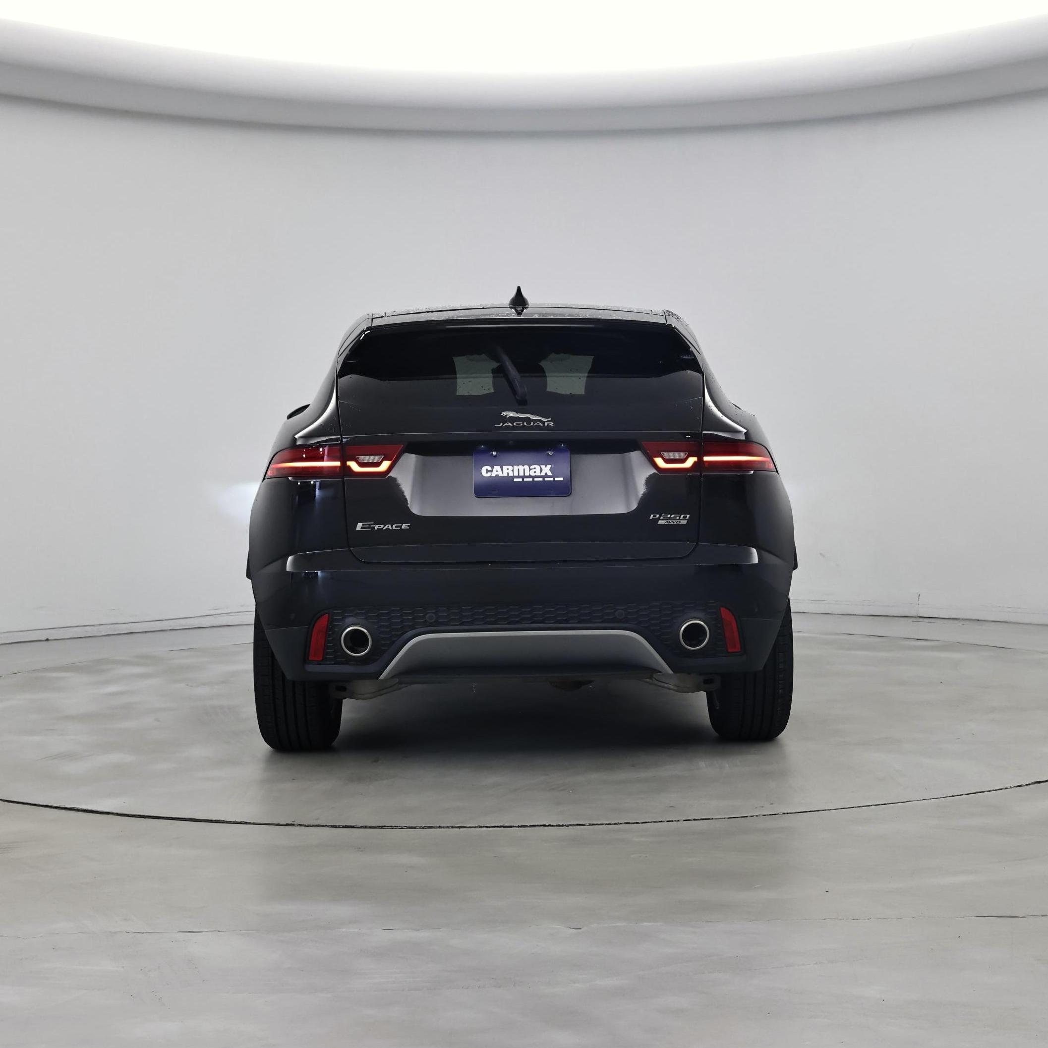 Thumbnail: 2018 Jaguar E-Pace - 6