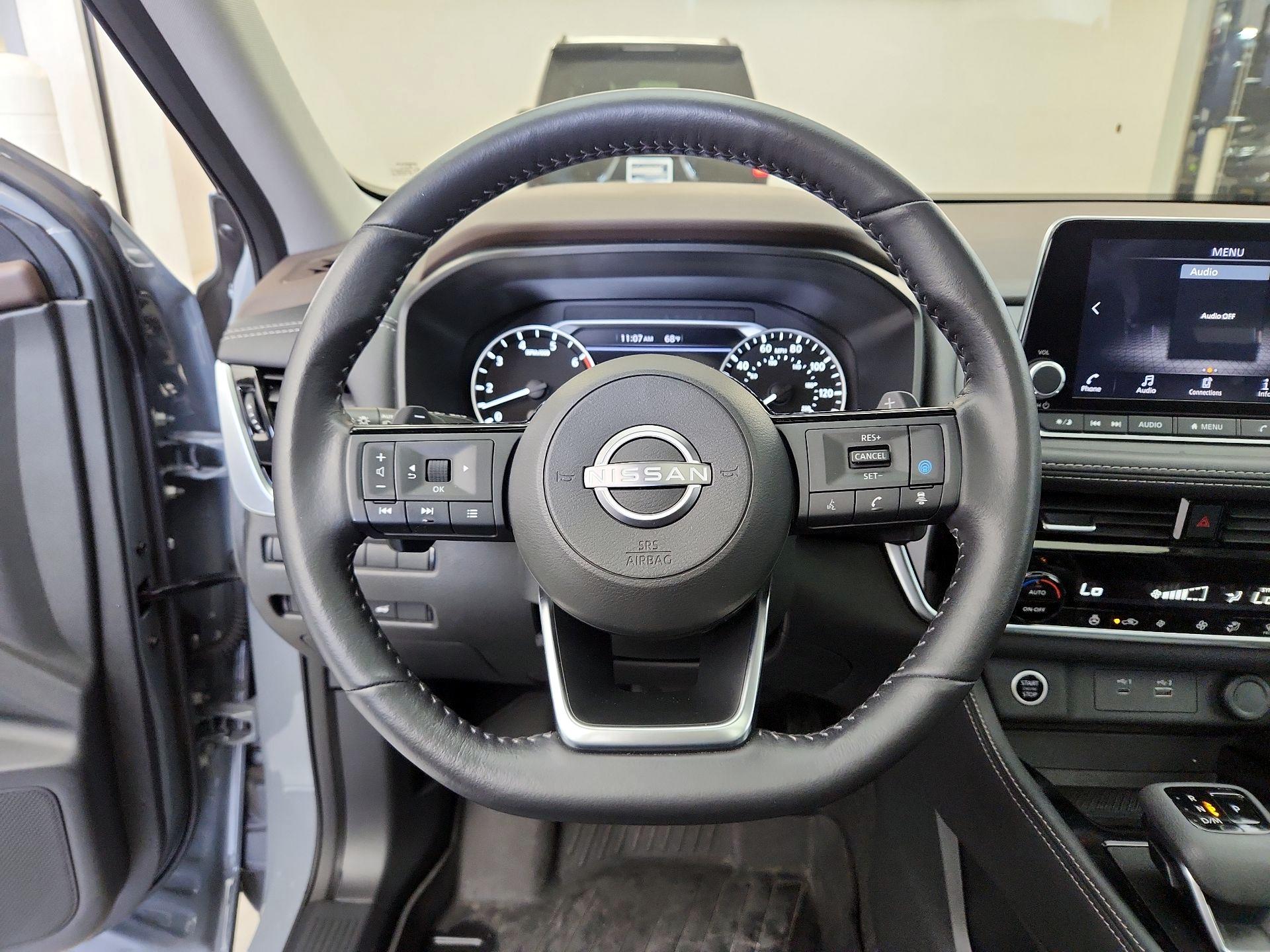 Thumbnail: 2023 Nissan Rogue - 10
