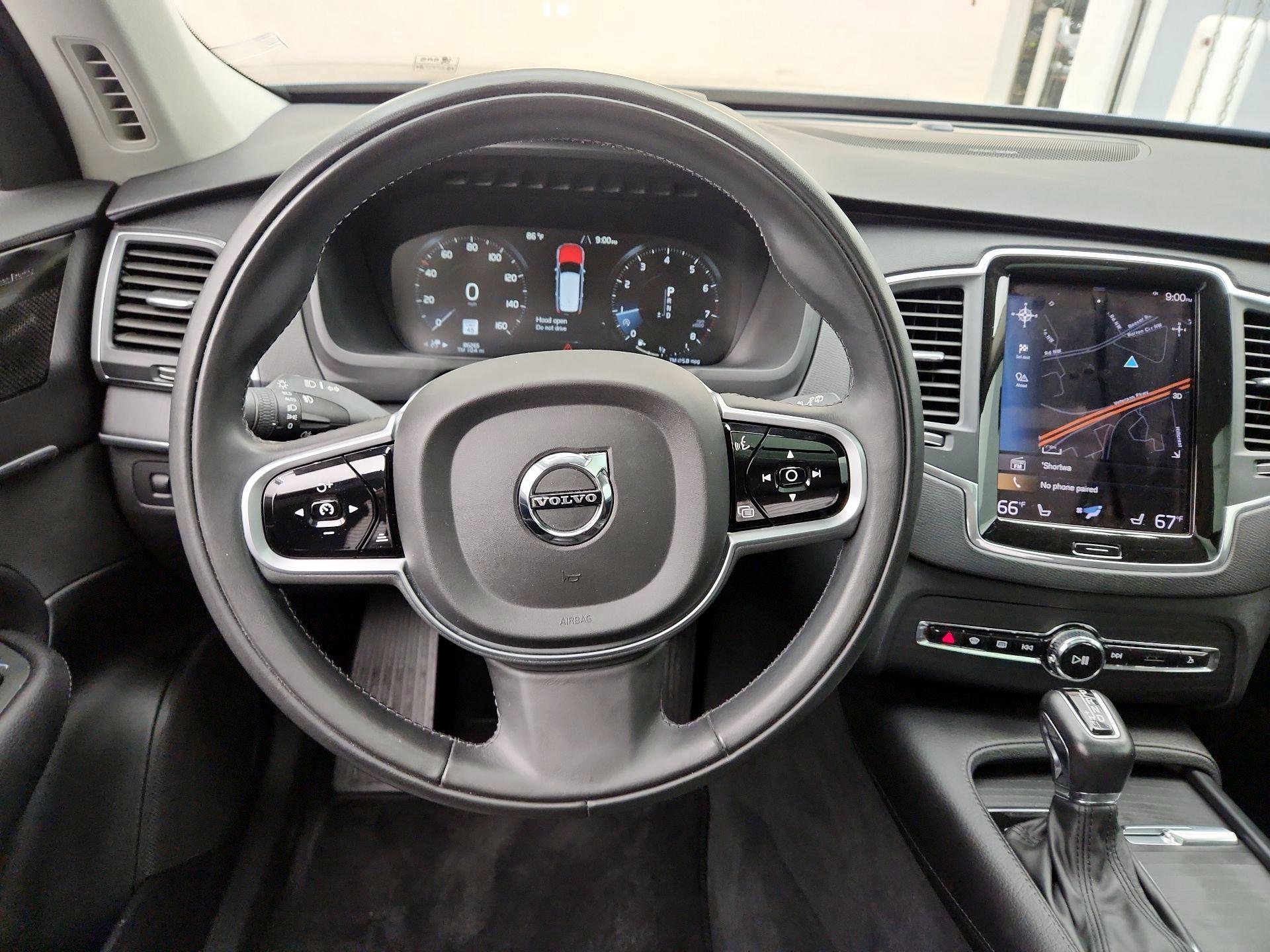 Thumbnail: 2020 Volvo XC90 - 10